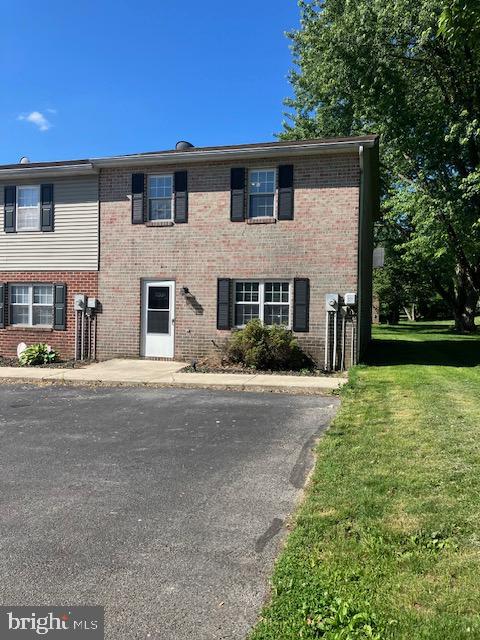 MEADOWBROOK - Residential