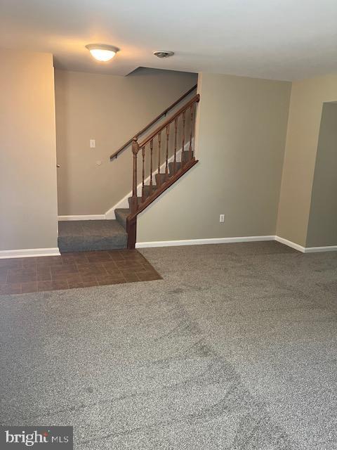 MEADOWBROOK - Residential