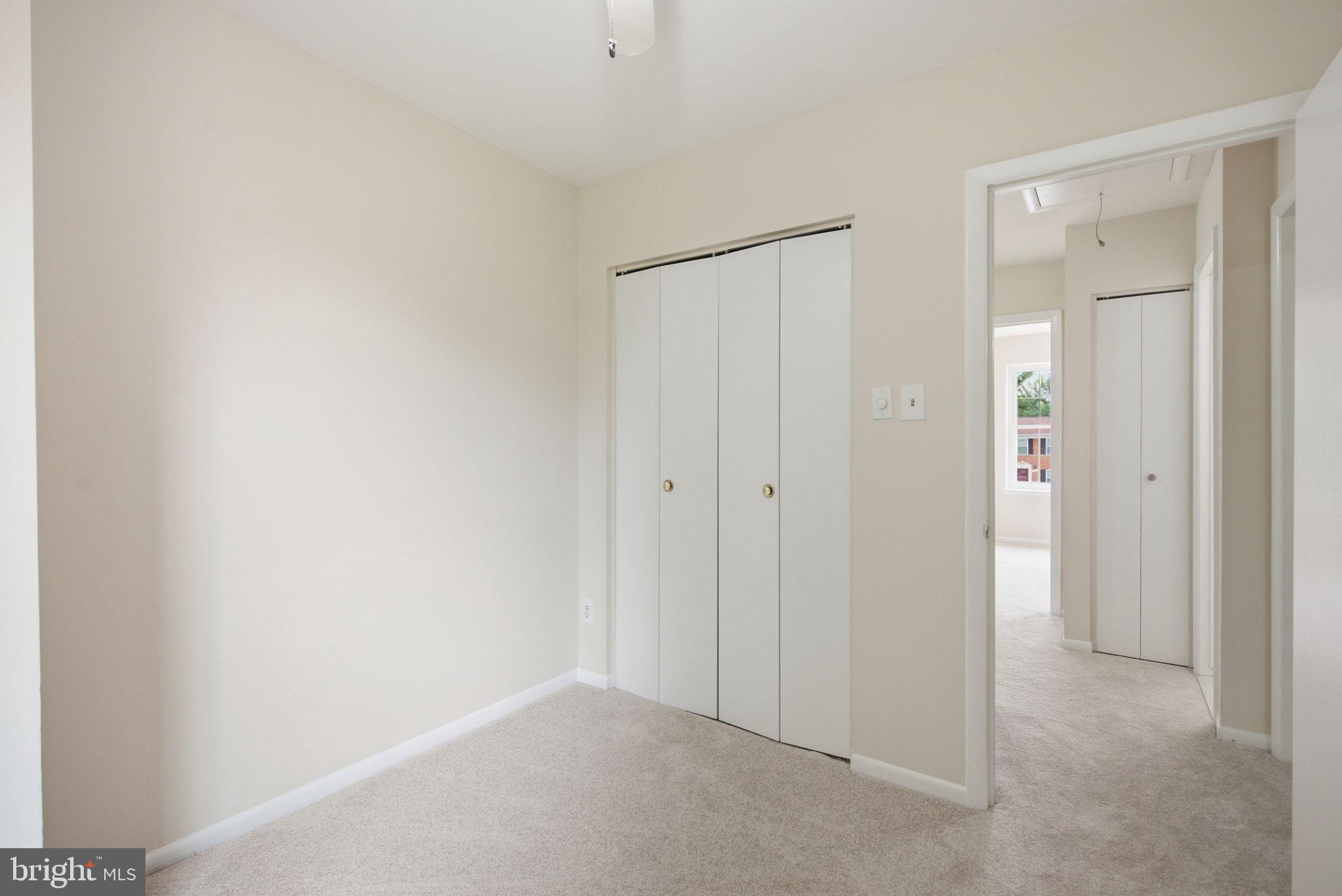 LONG REACH - Residential