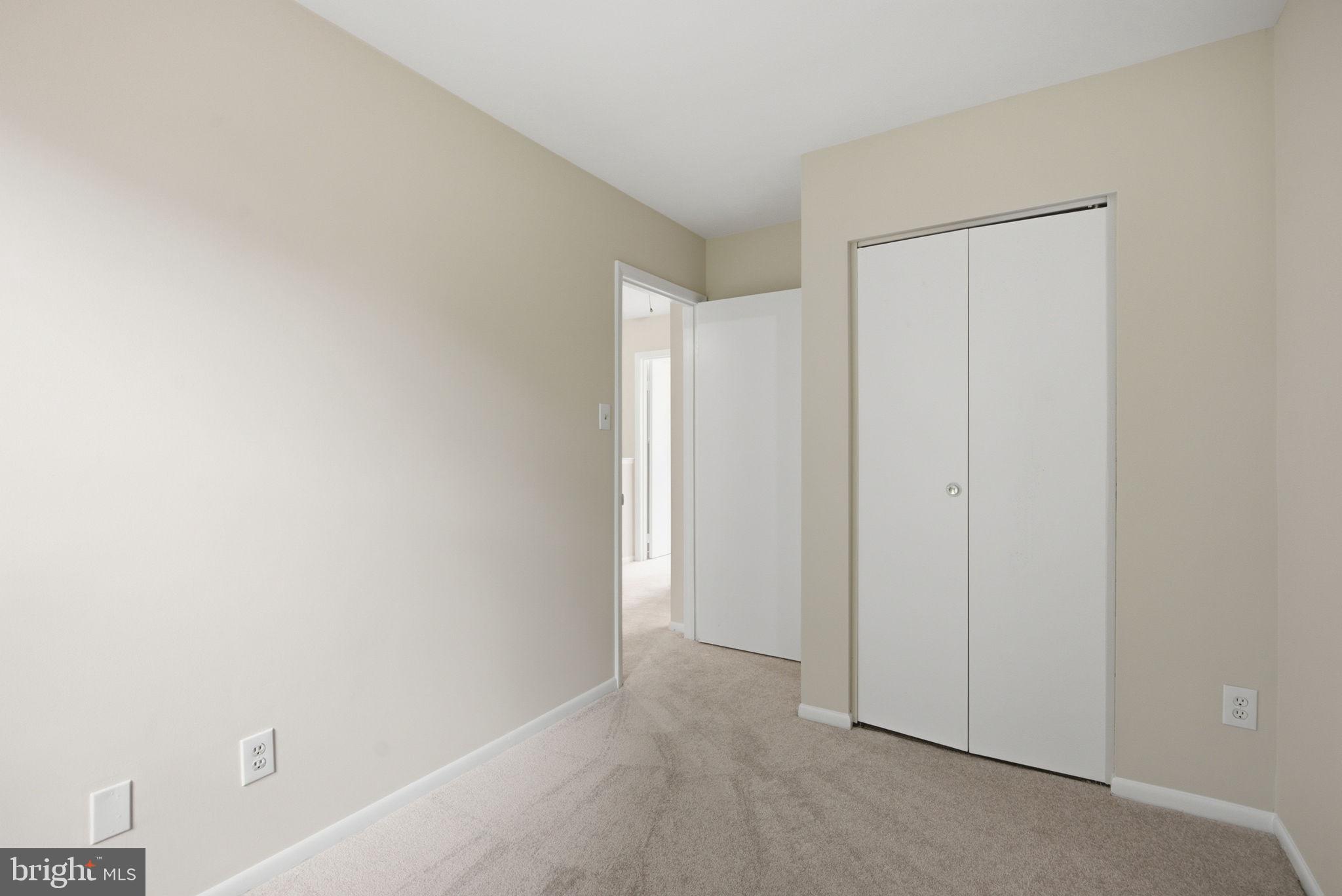 LONG REACH - Residential