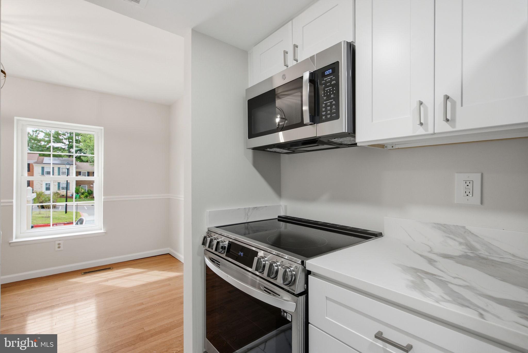 LONG REACH - Residential