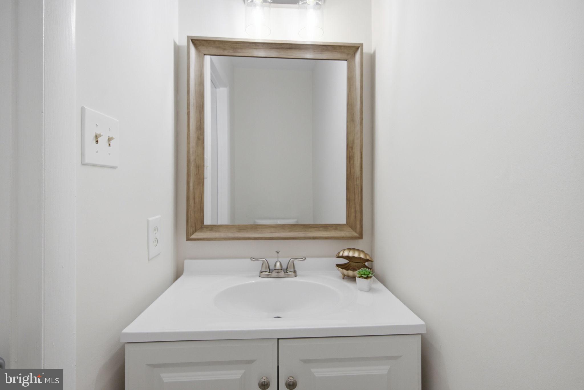 LONG REACH - Residential