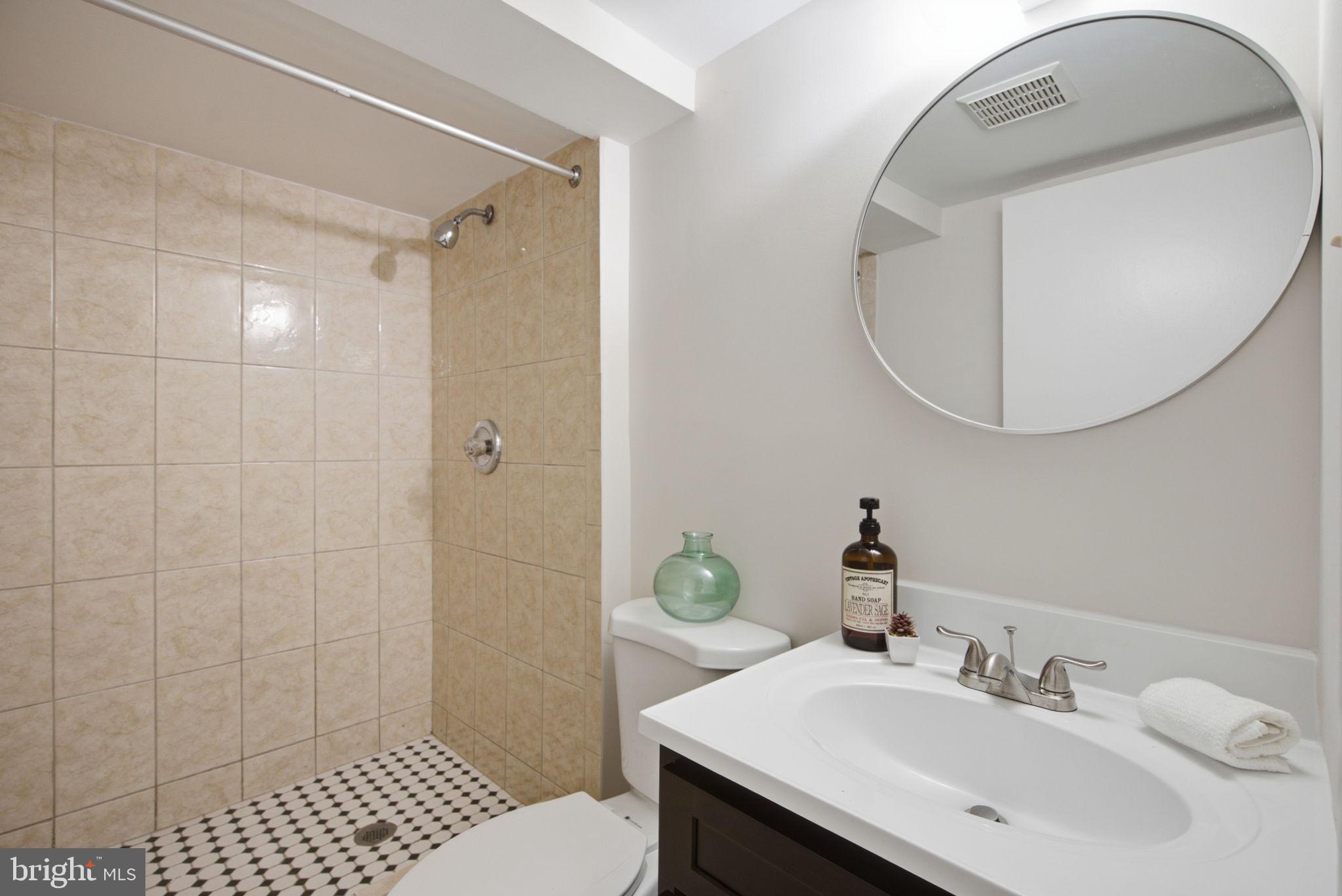 LONG REACH - Residential
