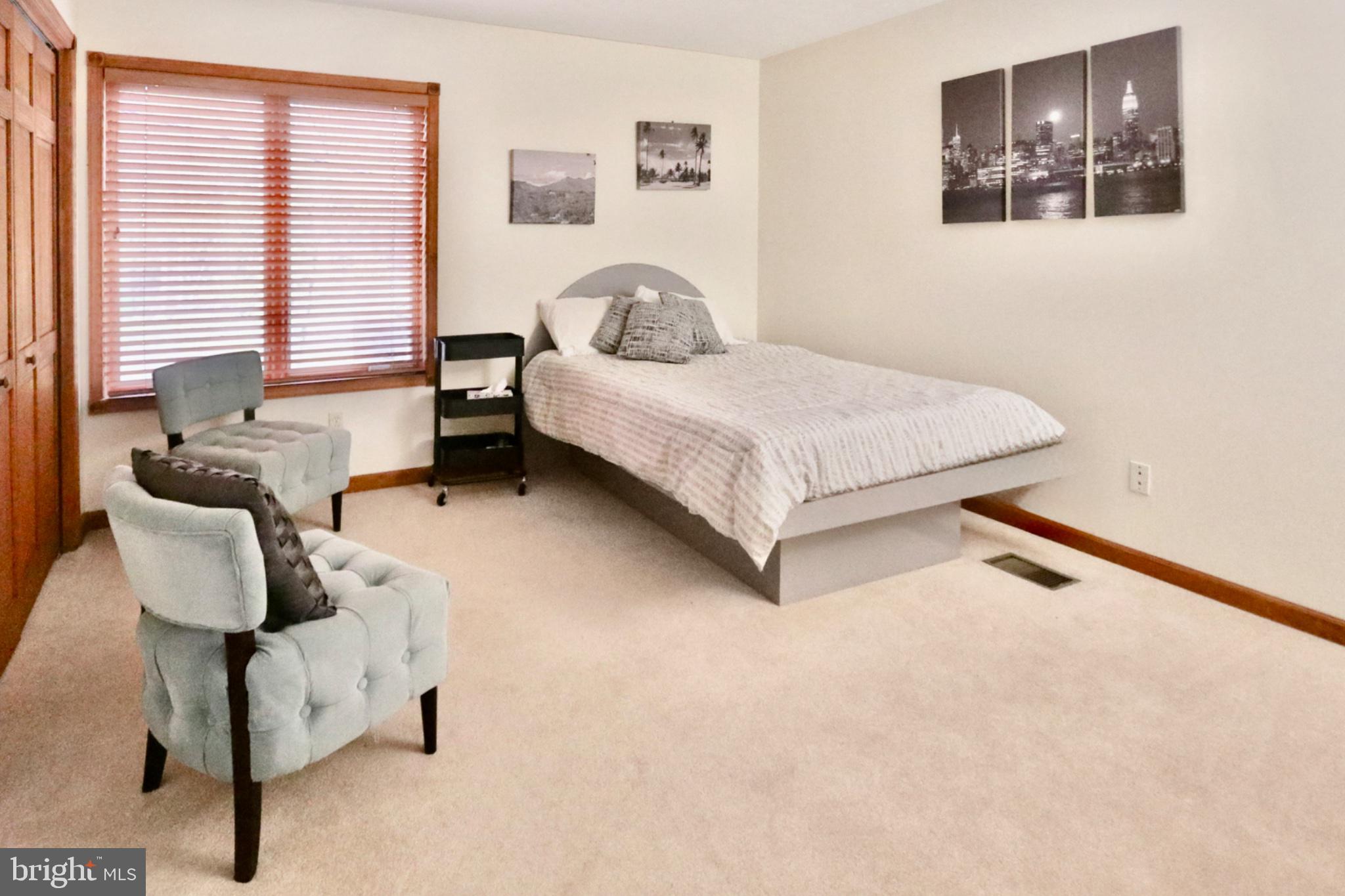 HEMLOCK FARMS - Residential