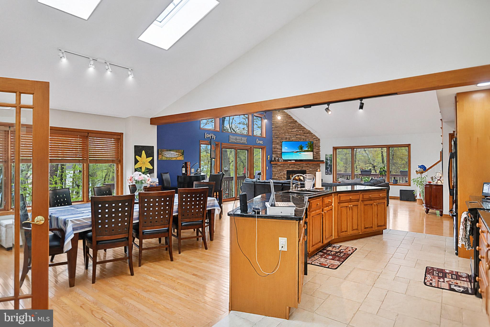 HEMLOCK FARMS - Residential