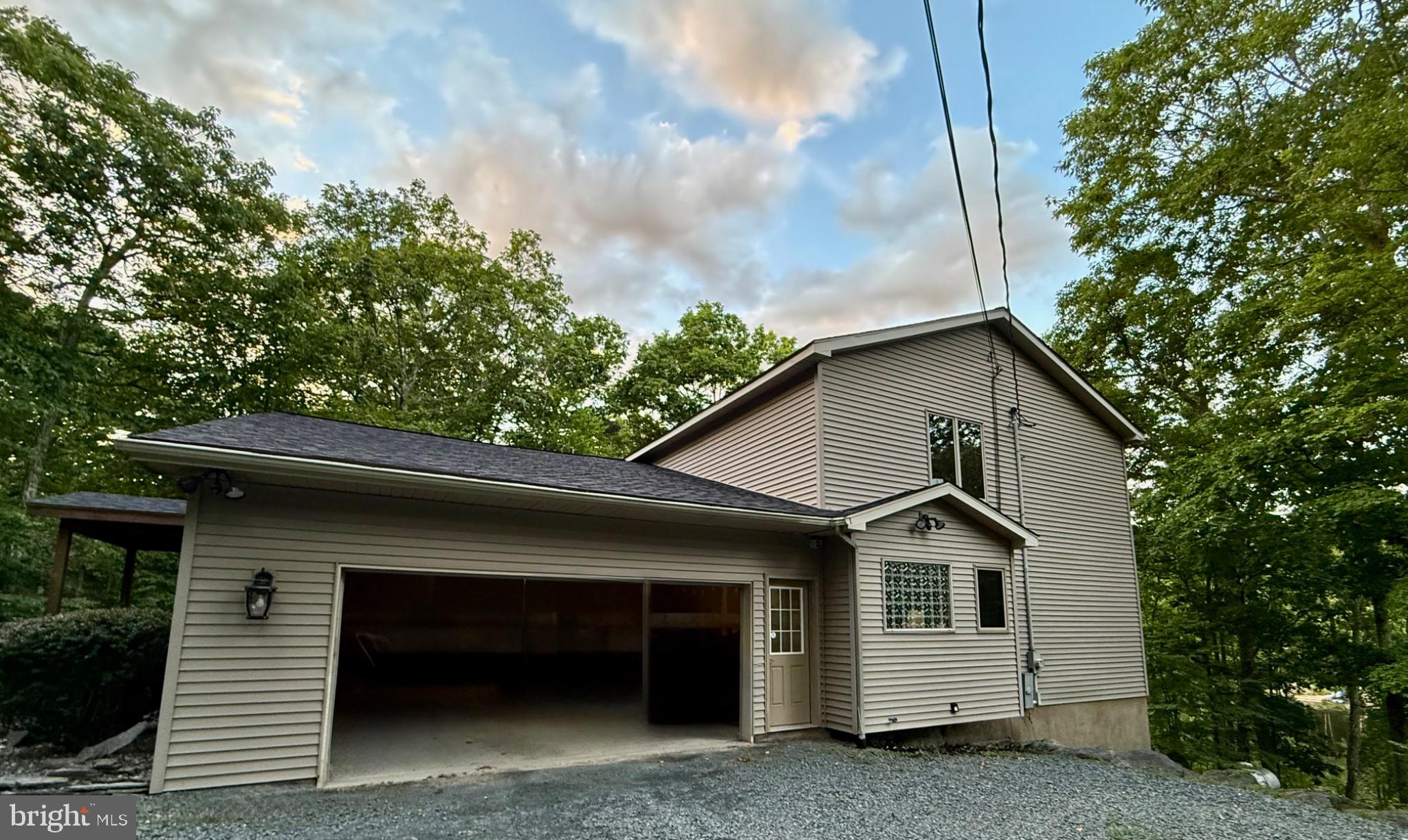 HEMLOCK FARMS - Residential