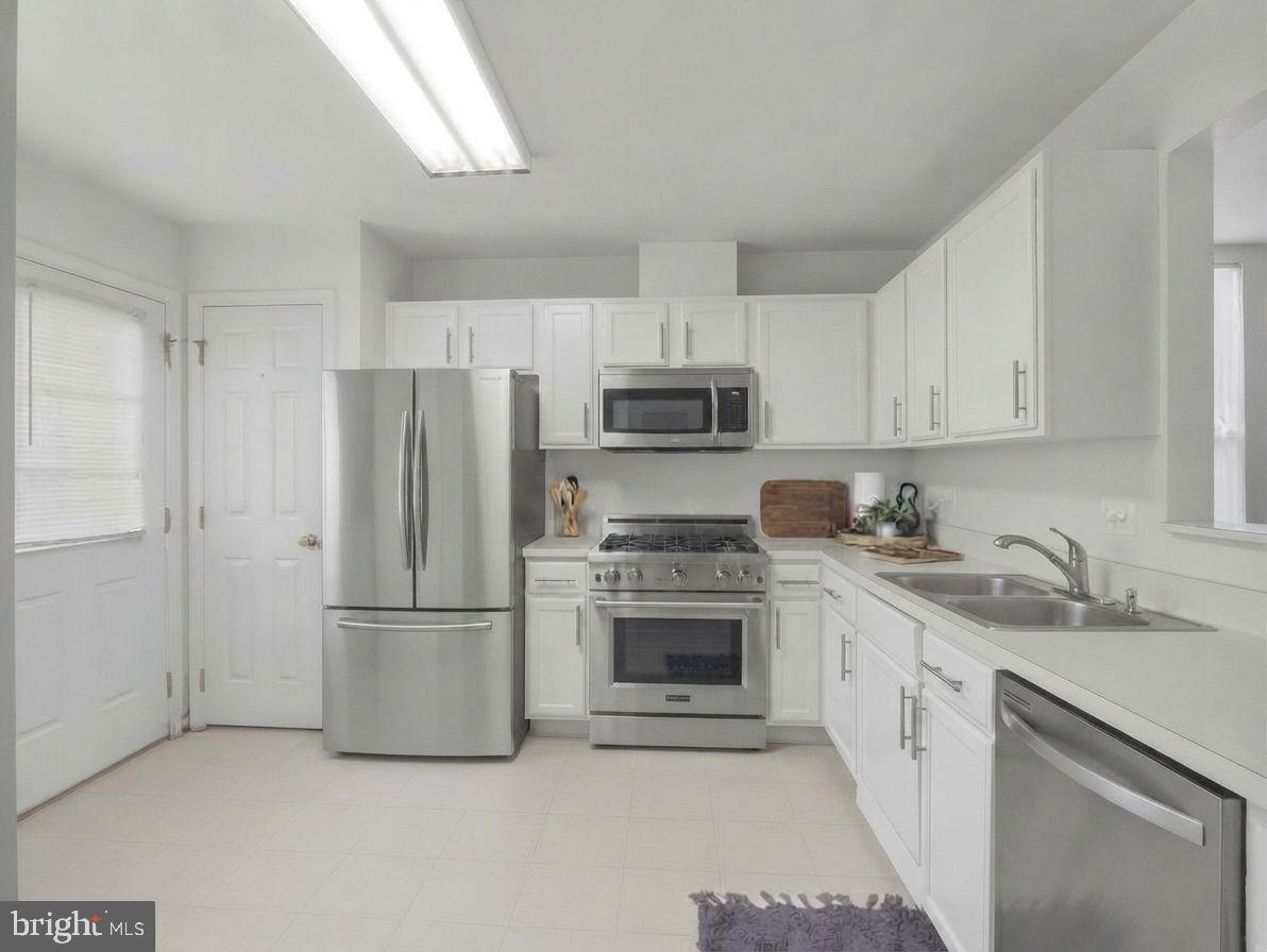 HERITAGE CROSSING - Residential