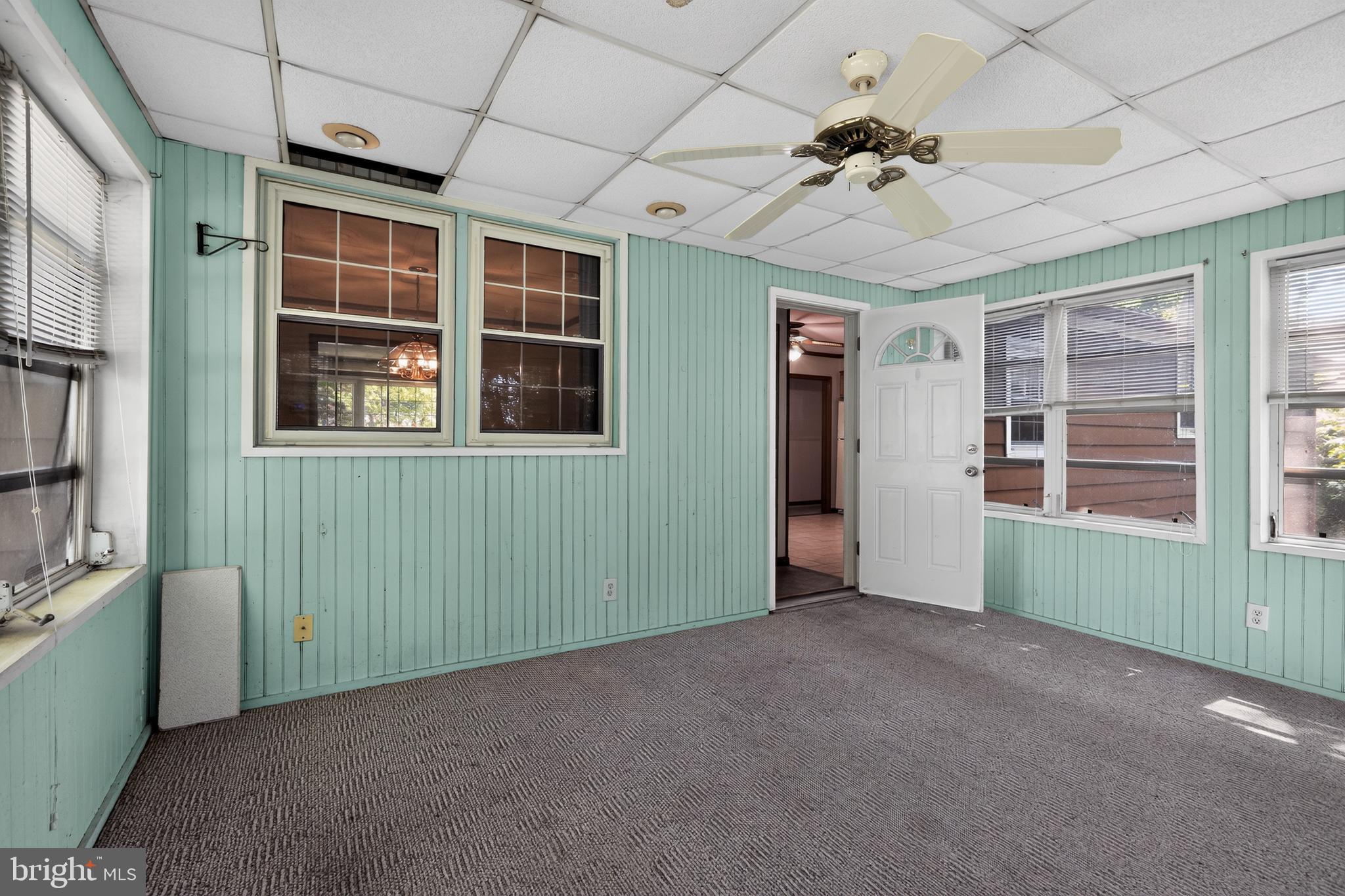 KINGSTON ACRES - Residential