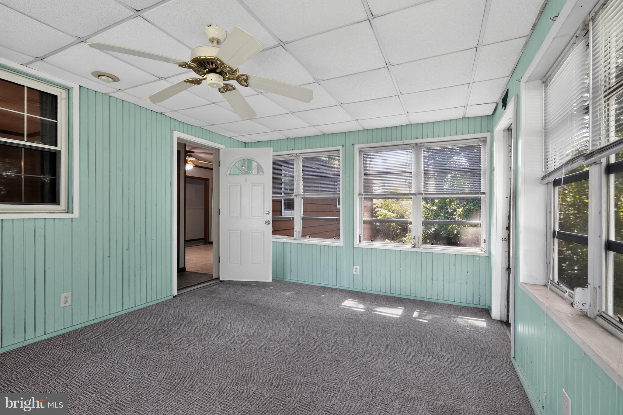 KINGSTON ACRES - Residential