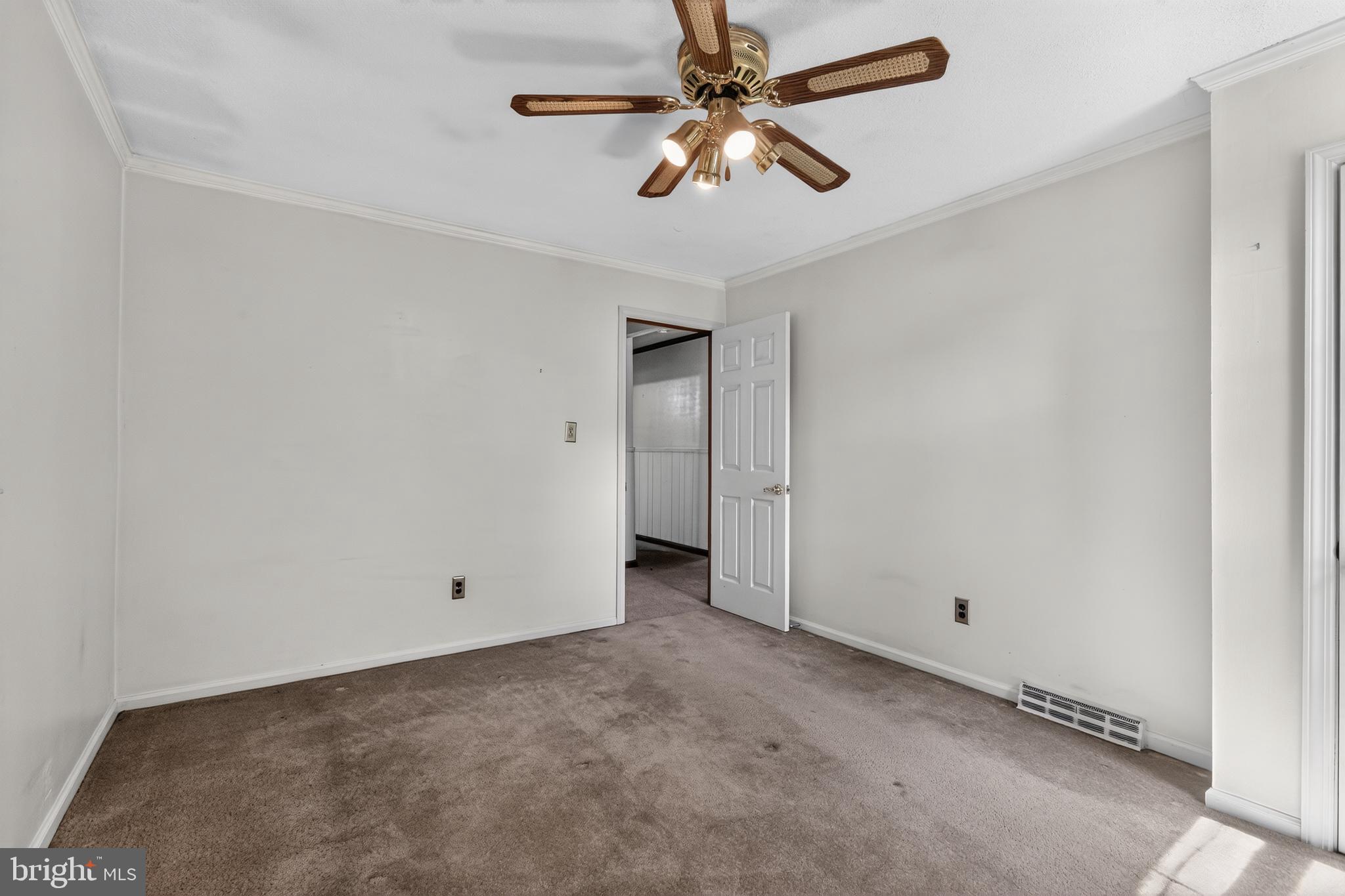 KINGSTON ACRES - Residential