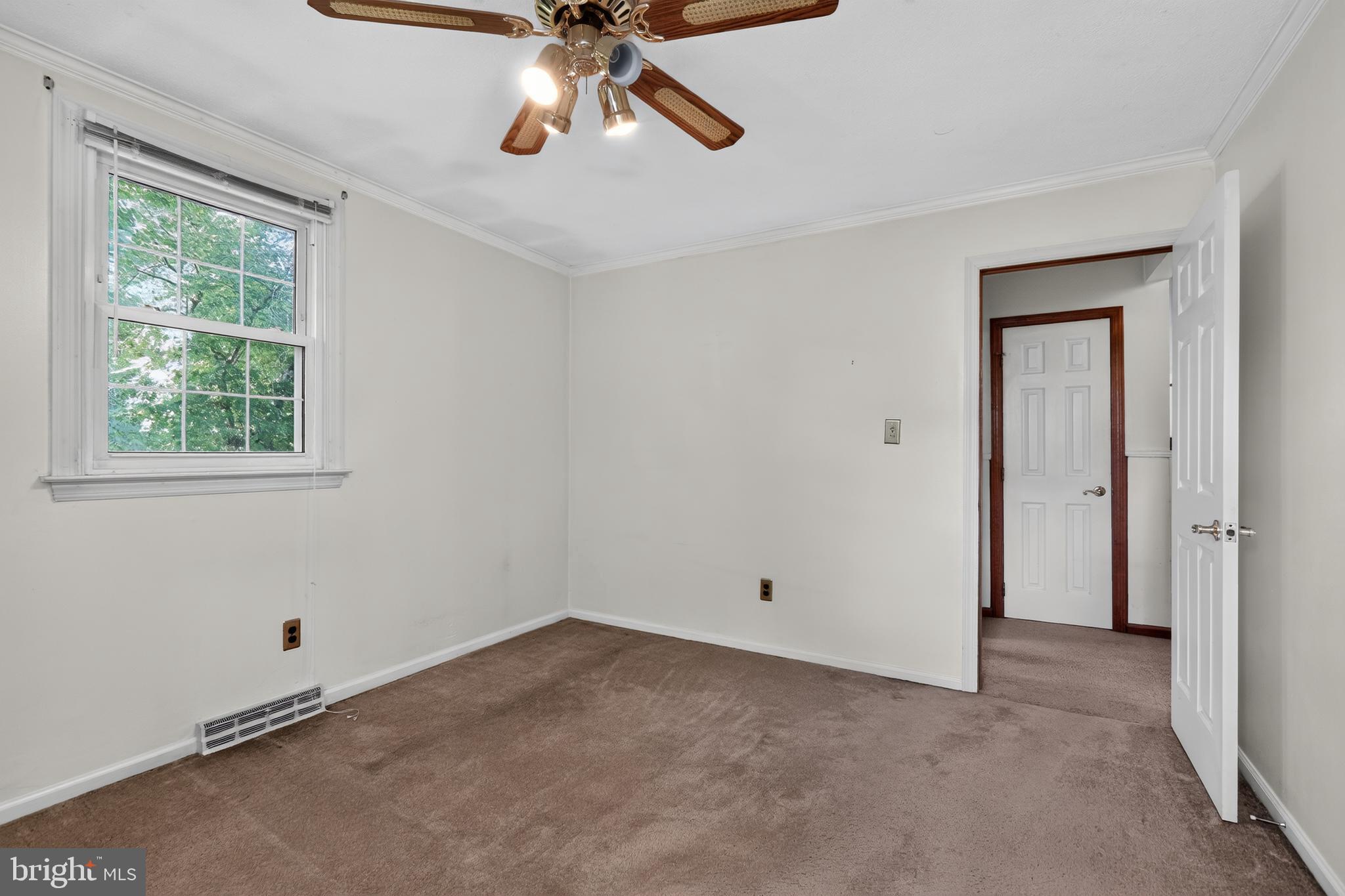 KINGSTON ACRES - Residential