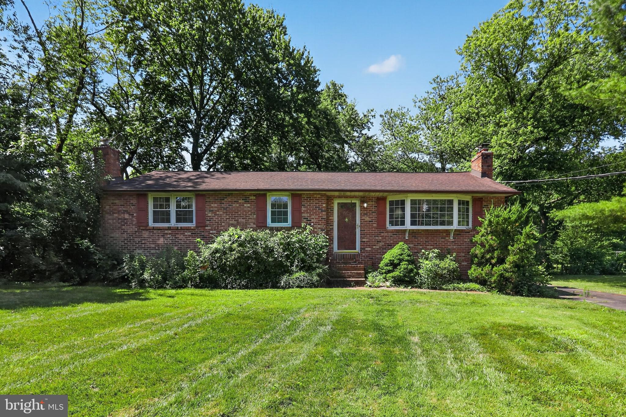 KINGSTON ACRES - Residential