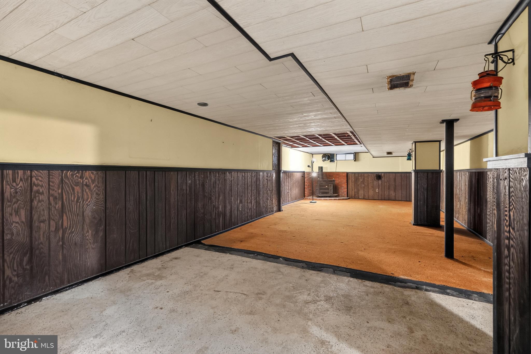 KINGSTON ACRES - Residential