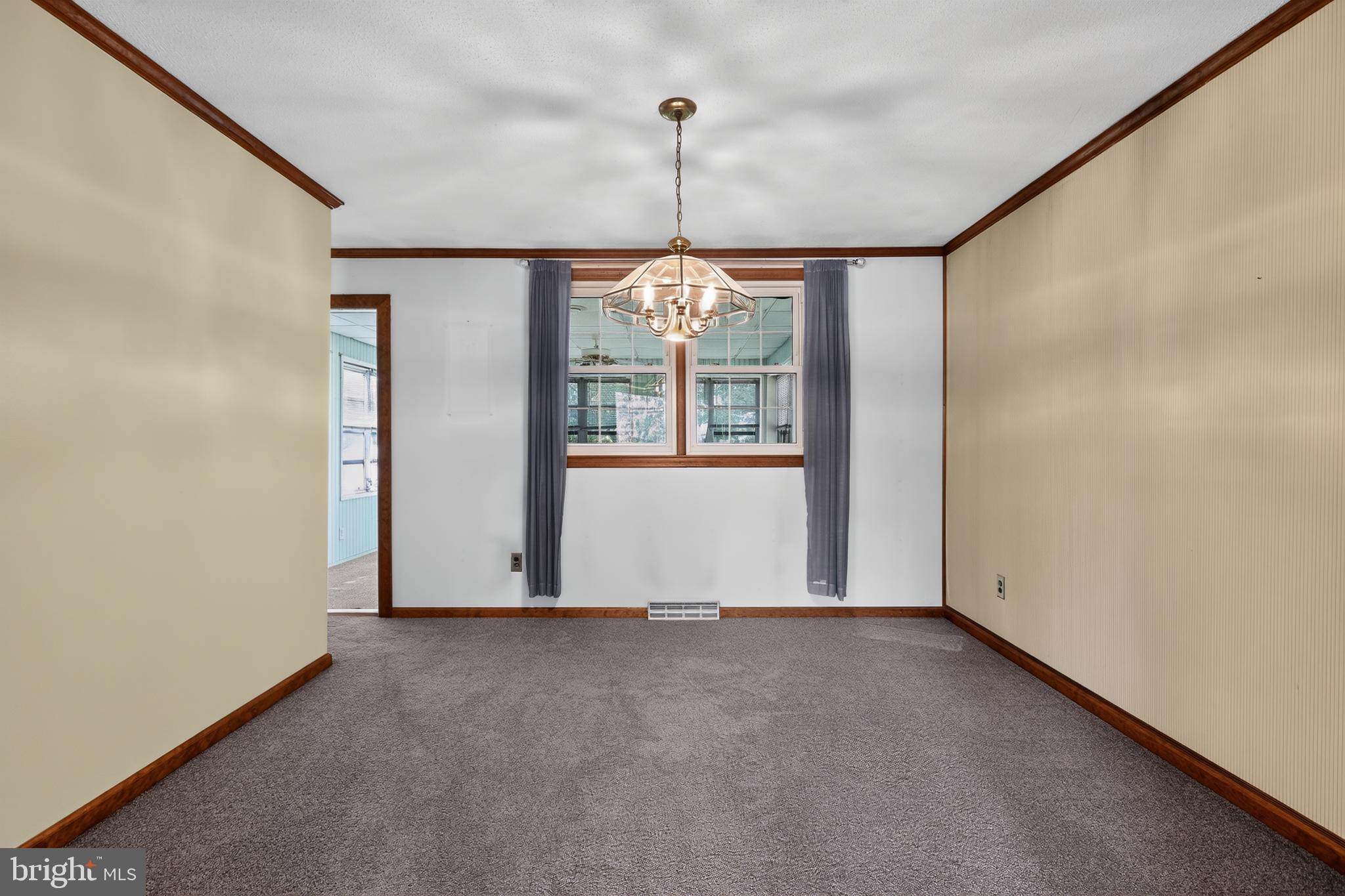 KINGSTON ACRES - Residential