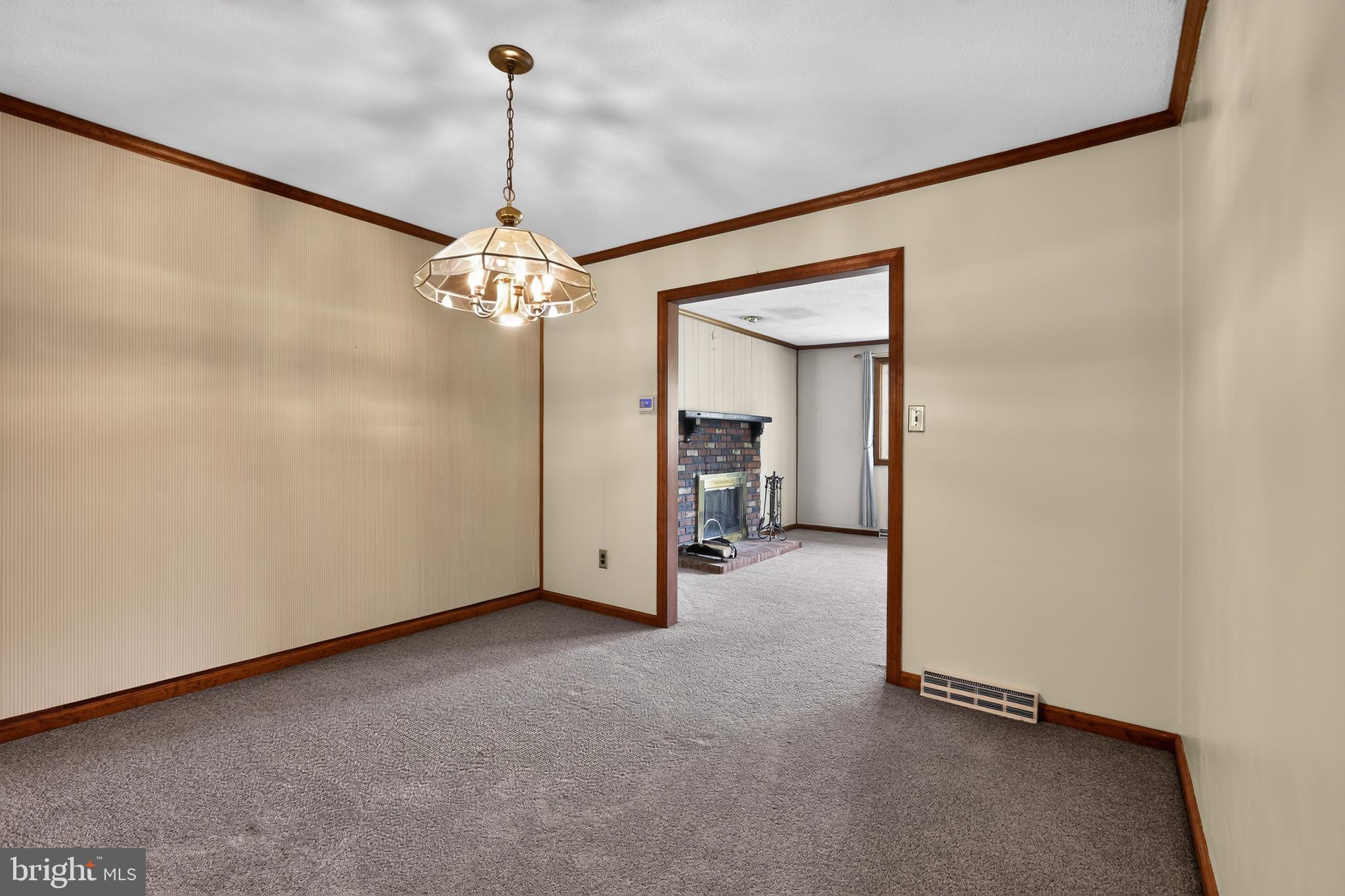 KINGSTON ACRES - Residential