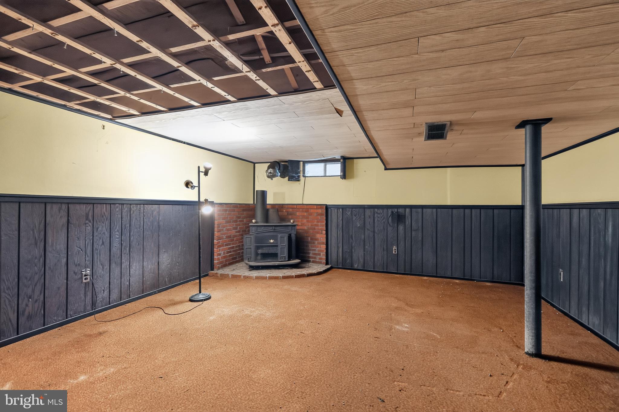KINGSTON ACRES - Residential