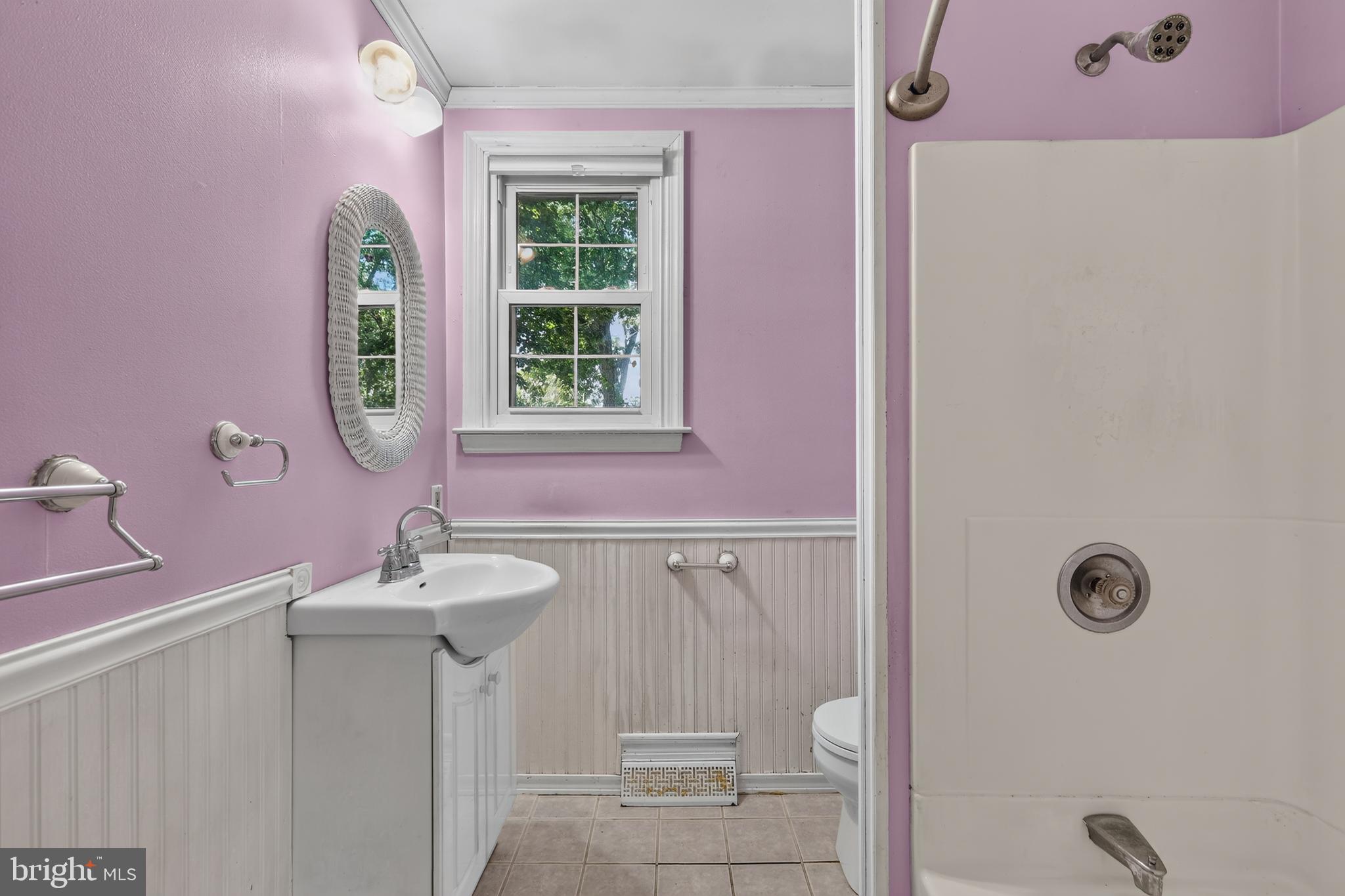 KINGSTON ACRES - Residential