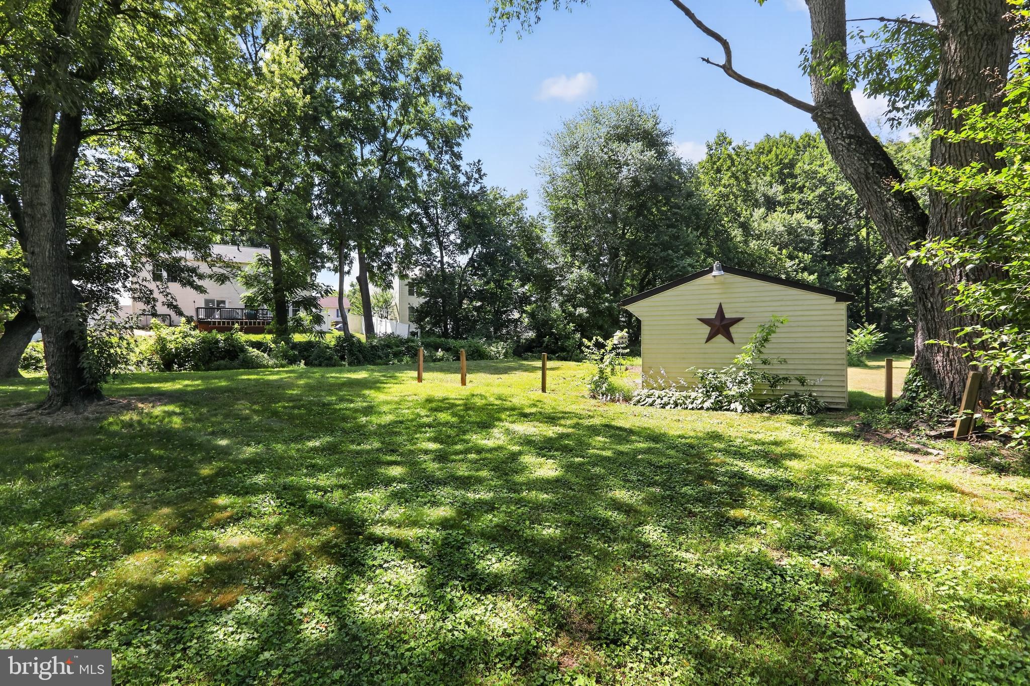 KINGSTON ACRES - Residential