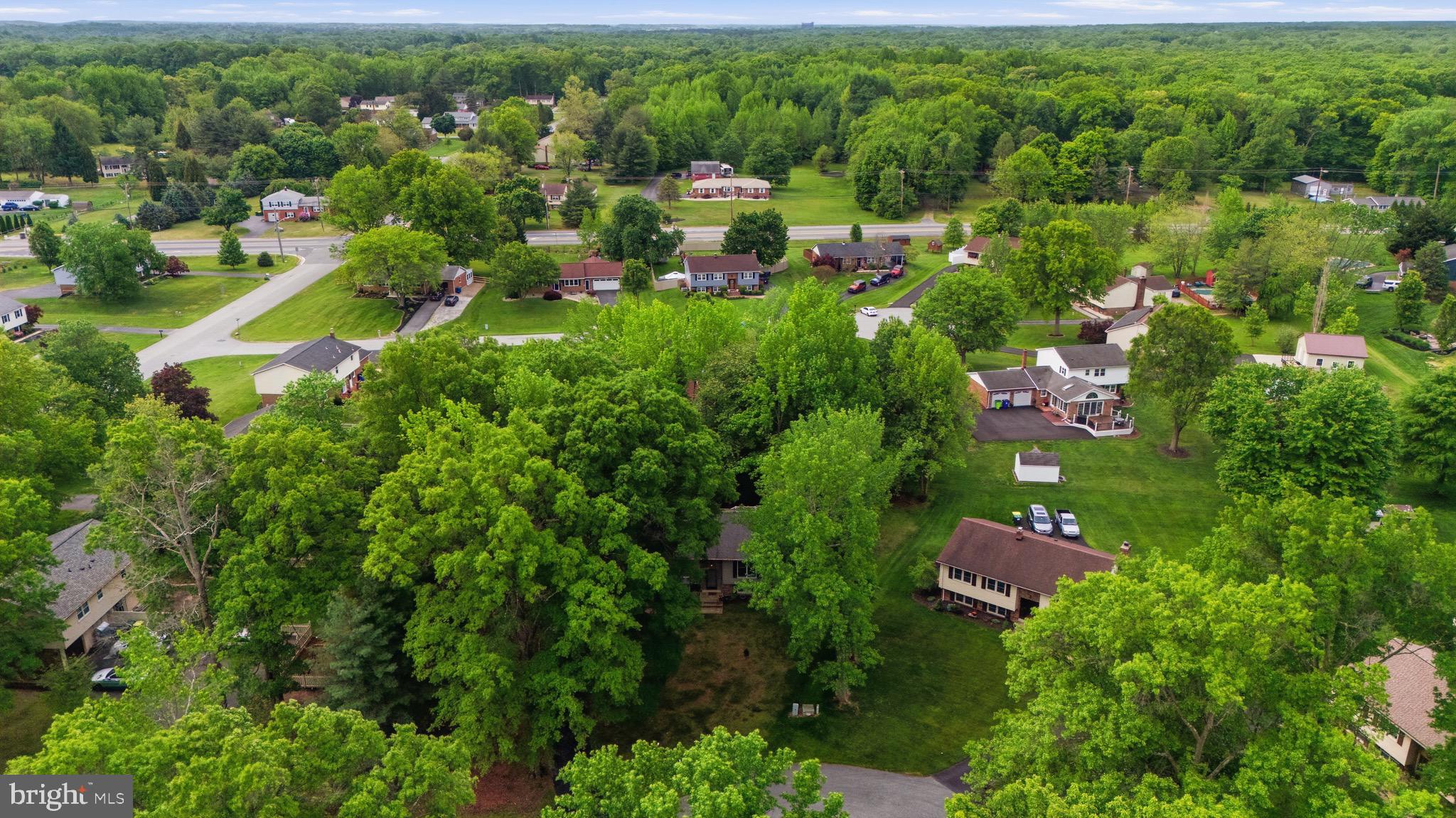 HICKORY WOODS - Residential