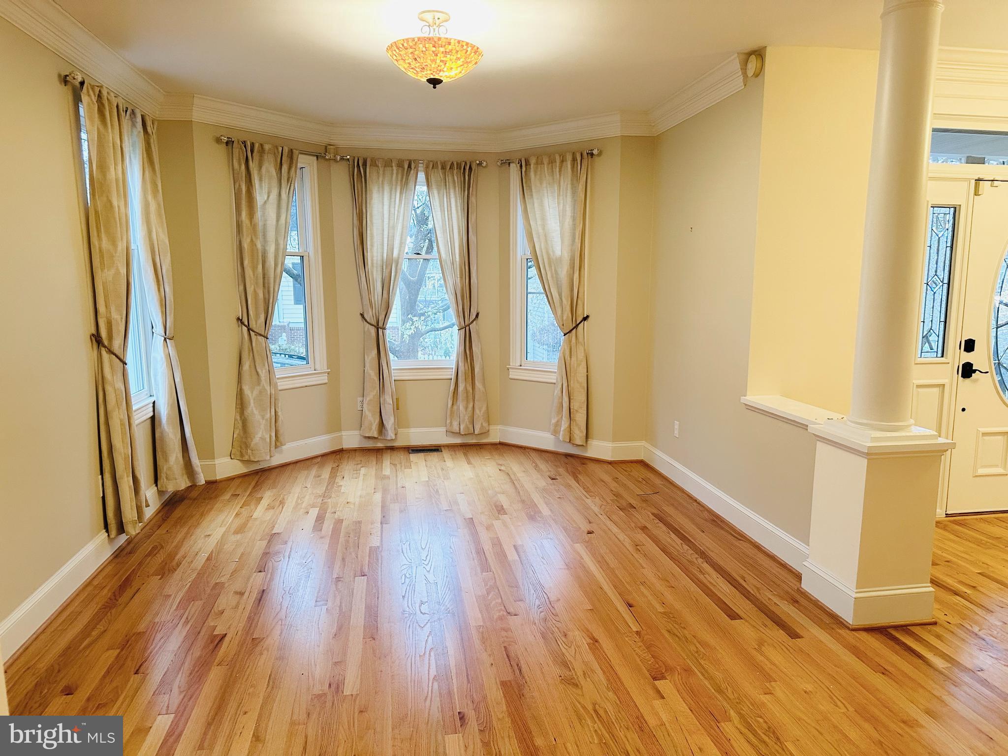 KENTLANDS - Residential Lease