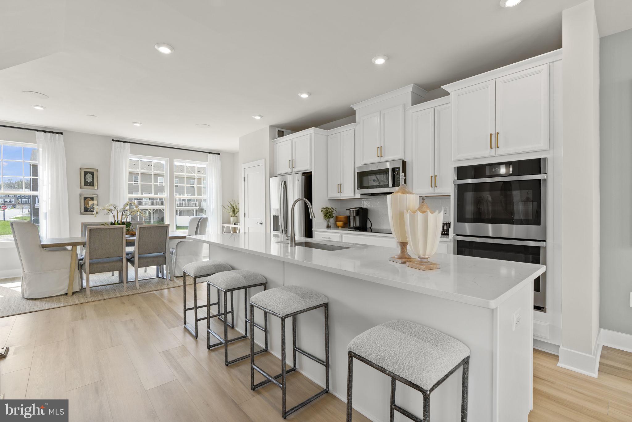 POTOMAC SHORES - Residential