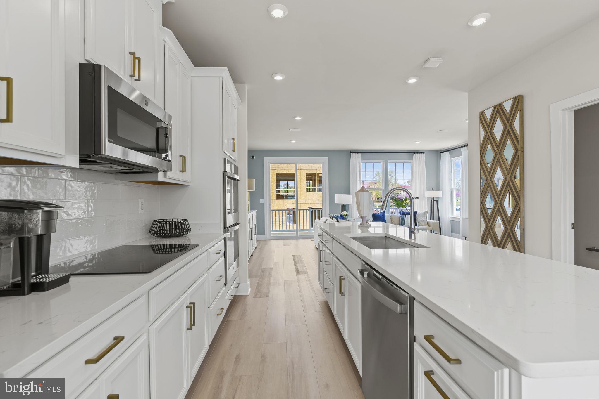 POTOMAC SHORES - Residential