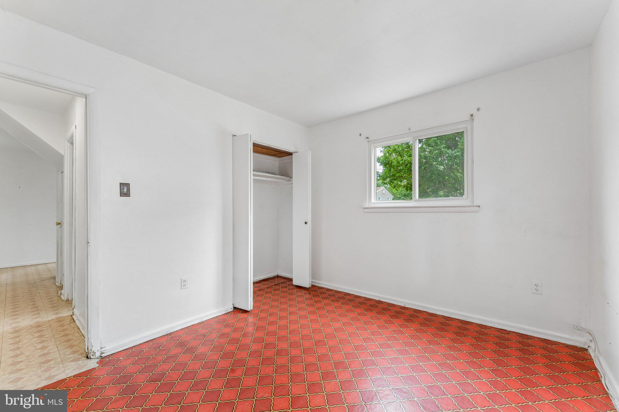 HILLCREST ESTATES - Residential