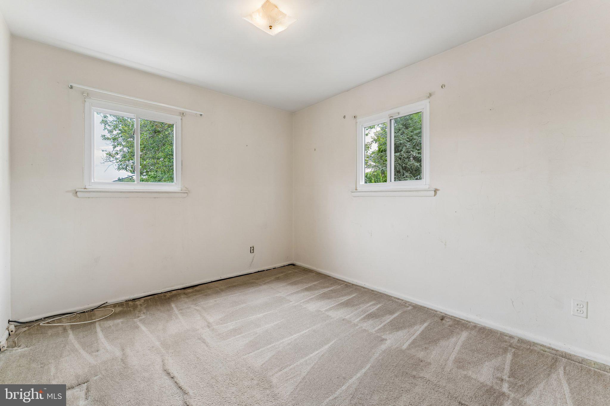HILLCREST ESTATES - Residential
