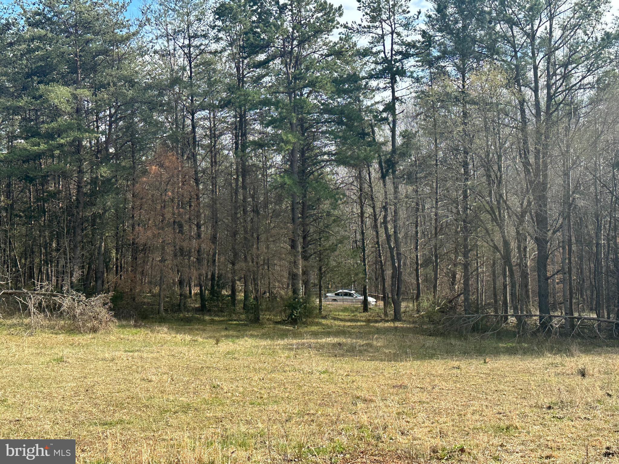 FOX RUN CROSSING - Land