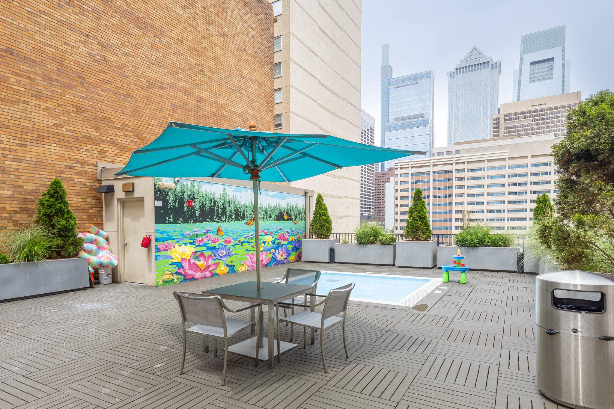 RITTENHOUSE SQUARE - Residential