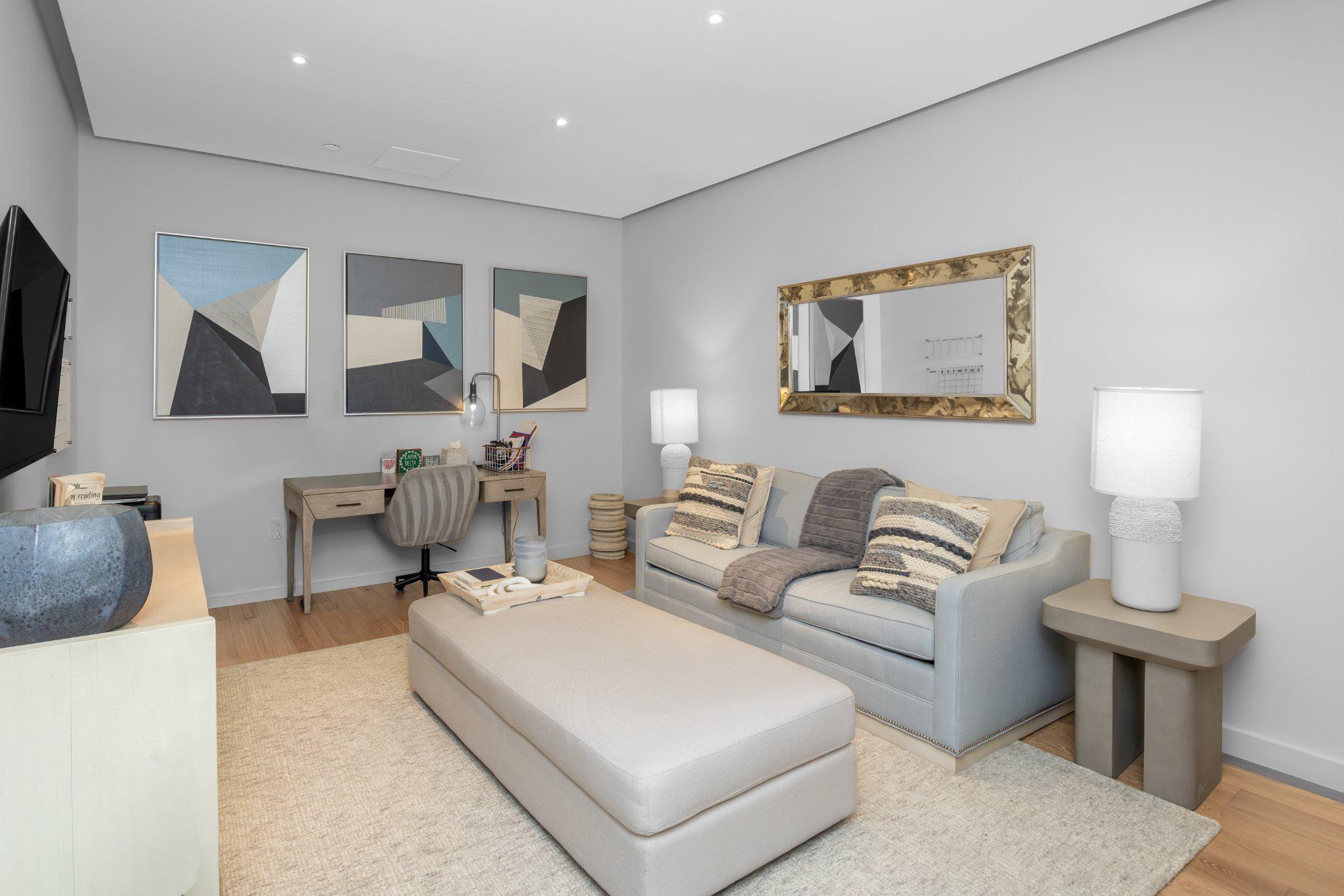 RITTENHOUSE SQUARE - Residential