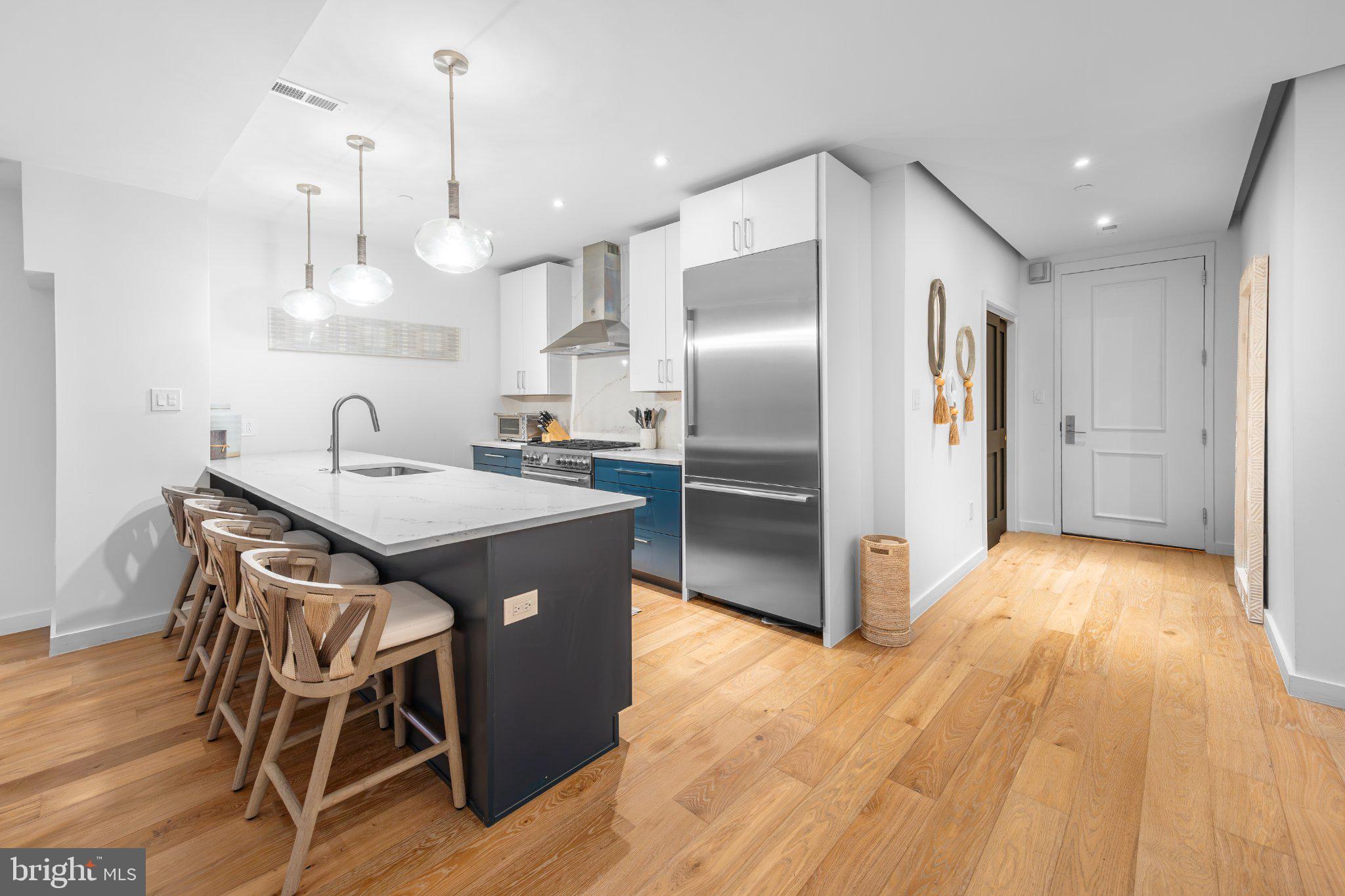 RITTENHOUSE SQUARE - Residential