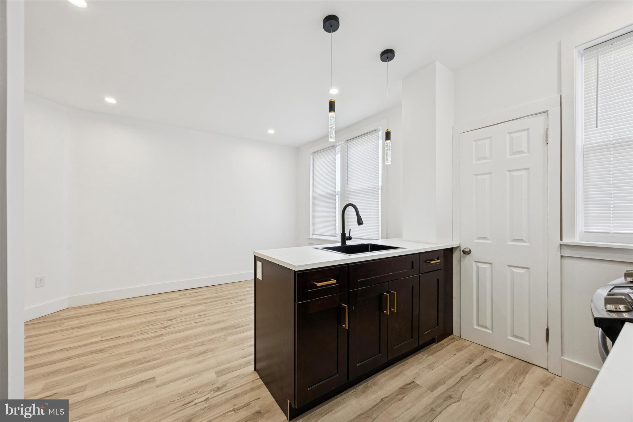 GERMANTOWN (EAST) - Residential