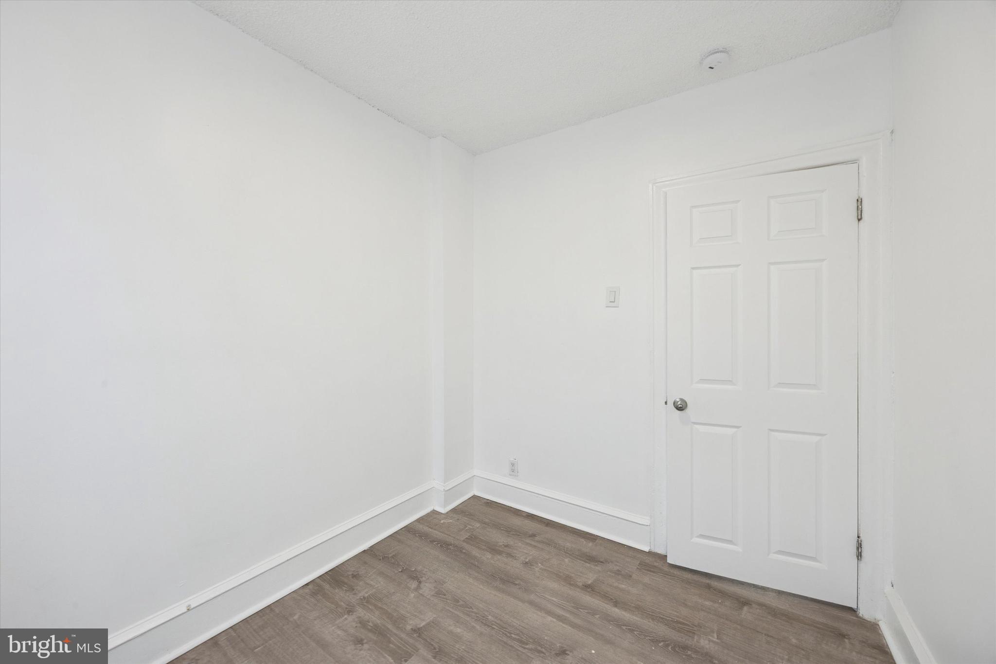 GERMANTOWN (EAST) - Residential