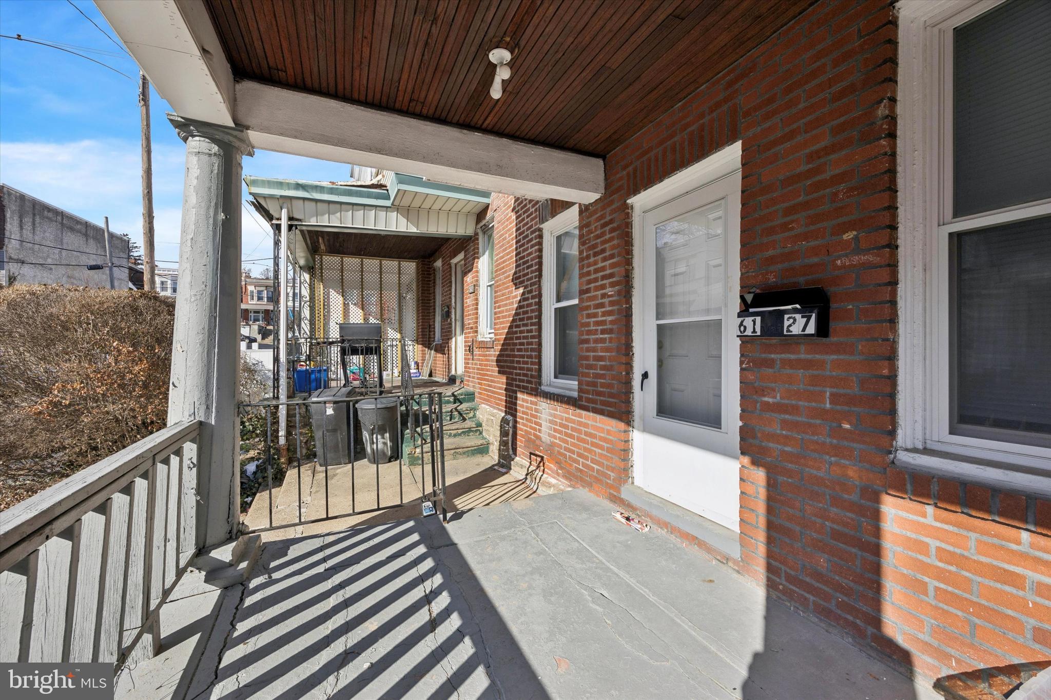 GERMANTOWN (EAST) - Residential