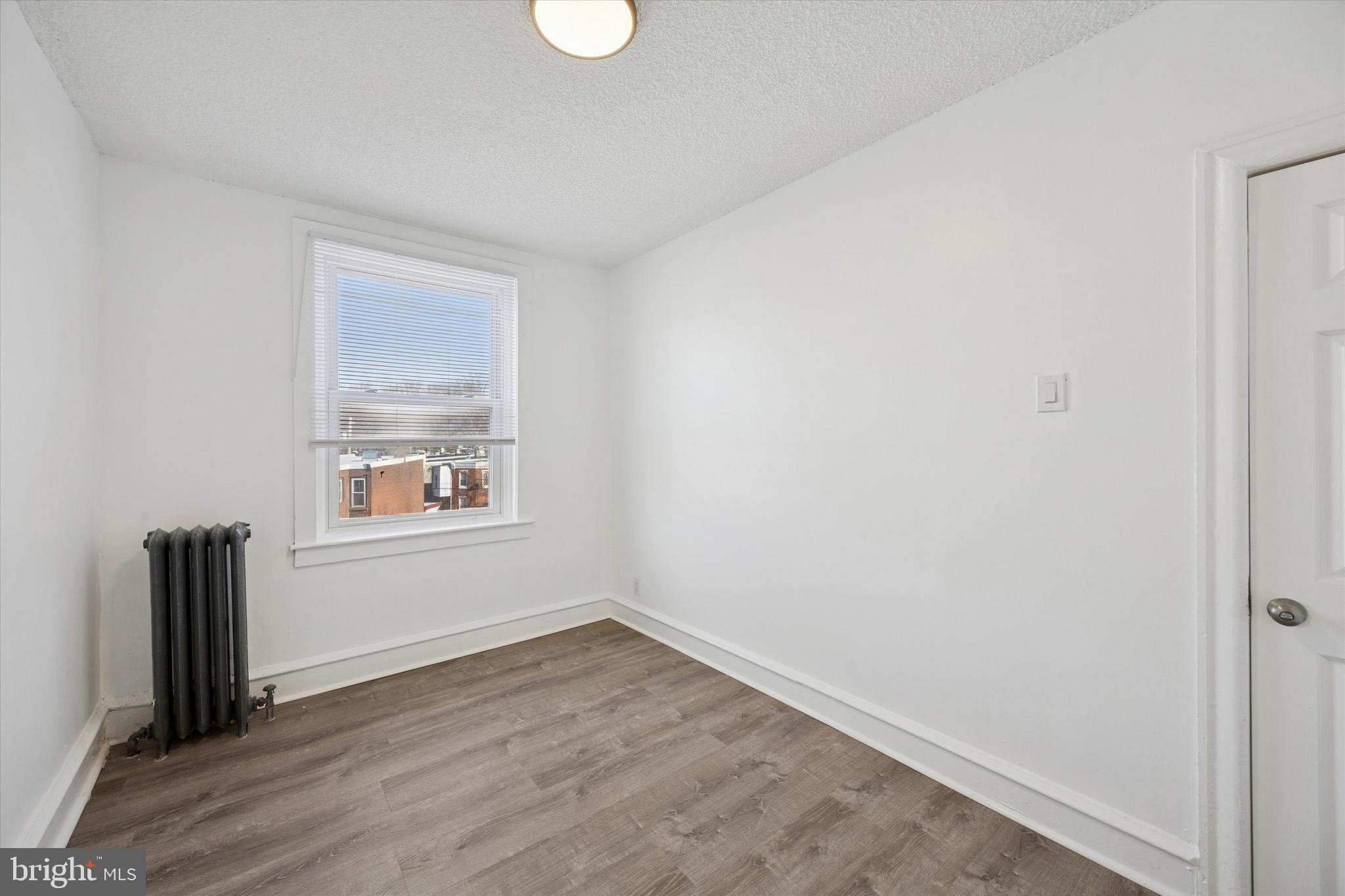 GERMANTOWN (EAST) - Residential