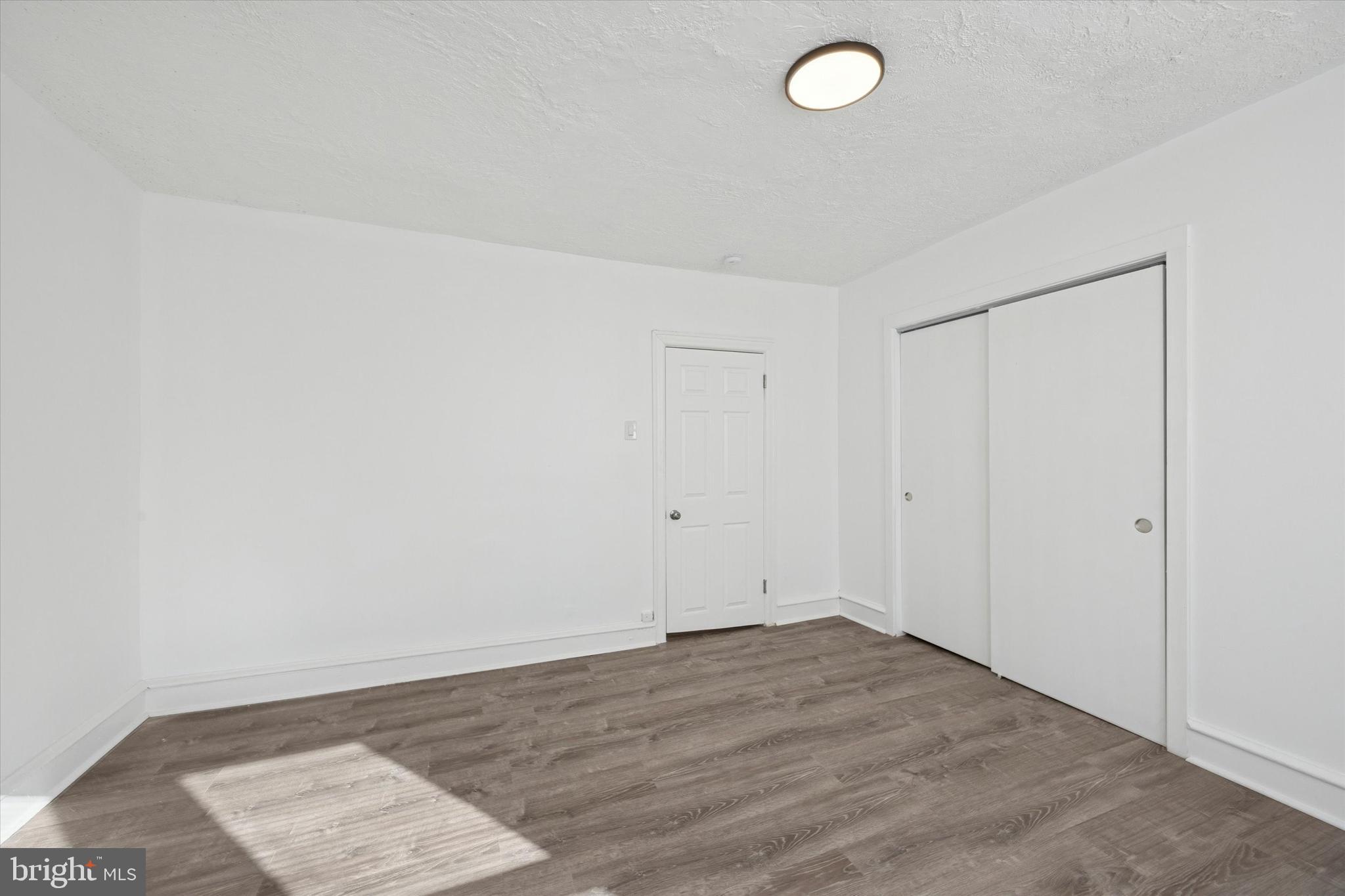 GERMANTOWN (EAST) - Residential