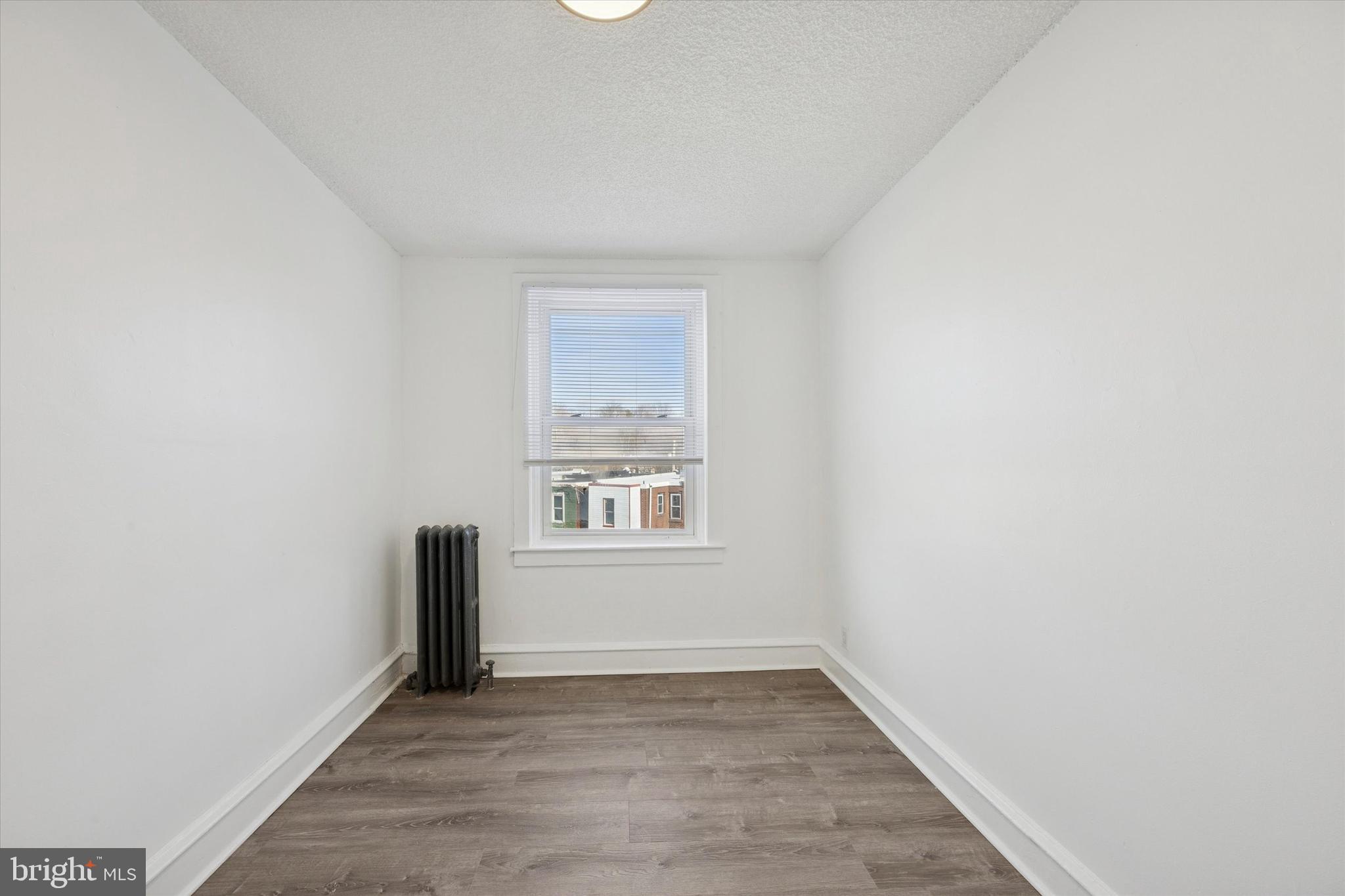 GERMANTOWN (EAST) - Residential