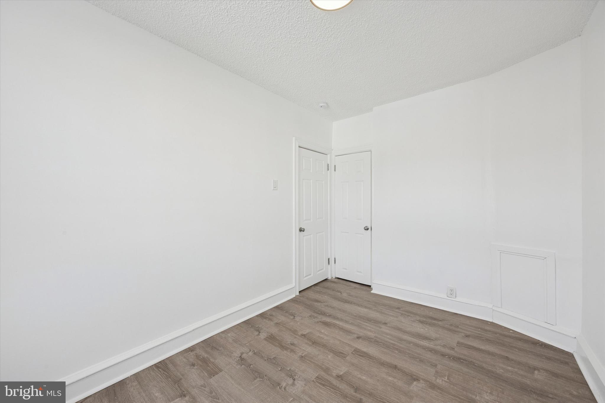GERMANTOWN (EAST) - Residential