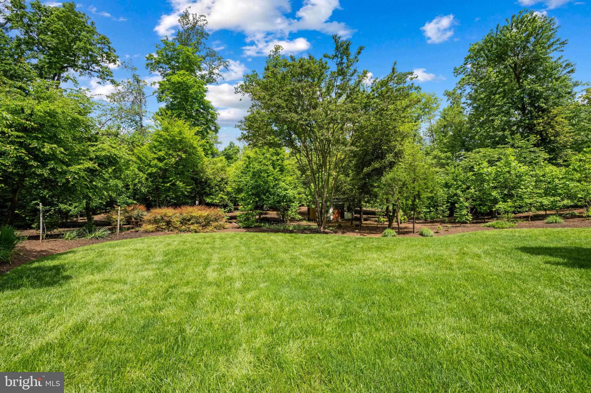 POPLAR POINT - Residential