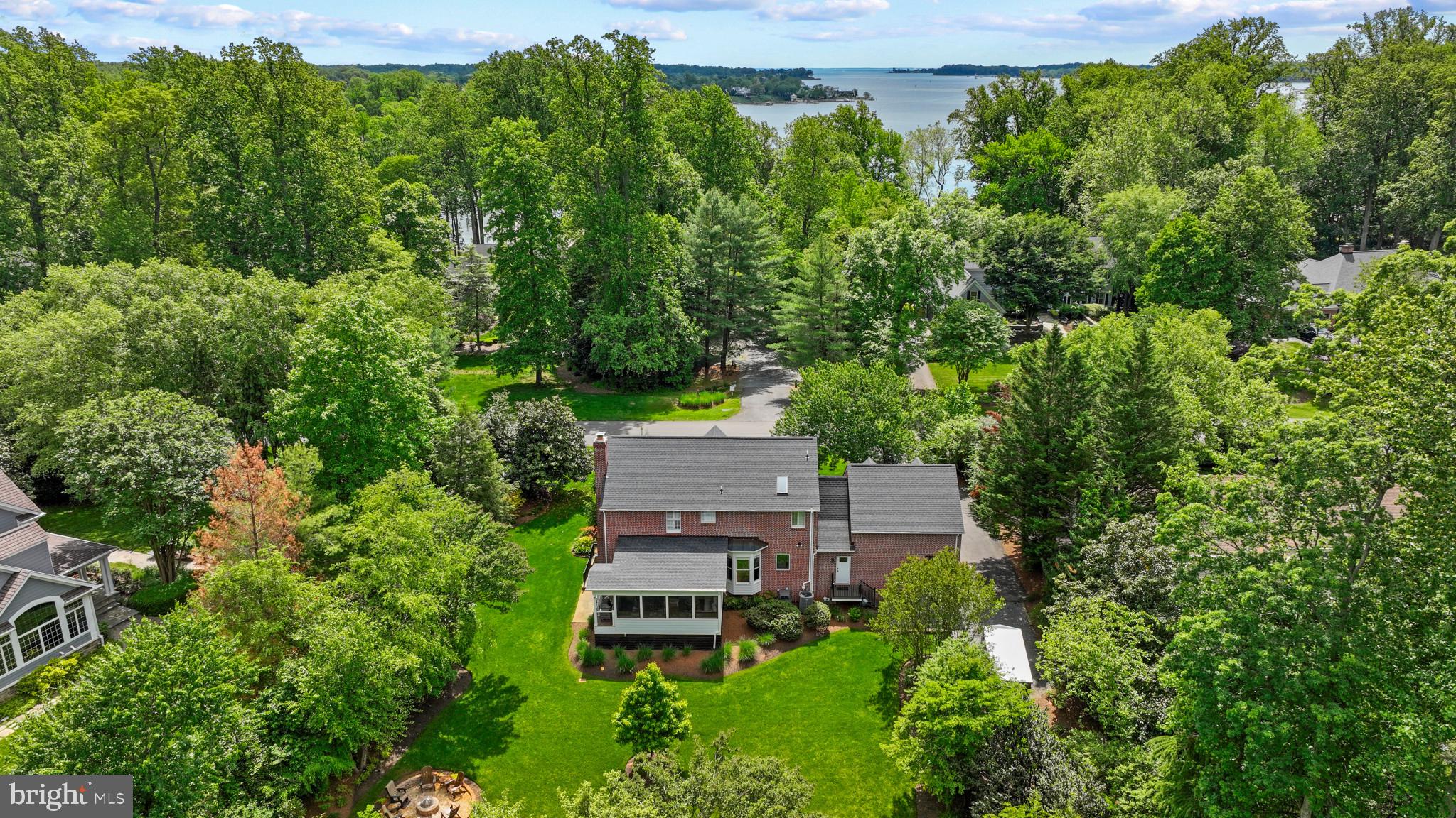 POPLAR POINT - Residential