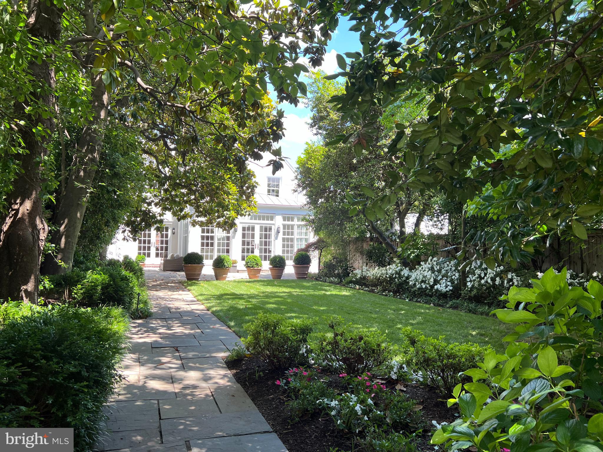 GEORGETOWN - Residential