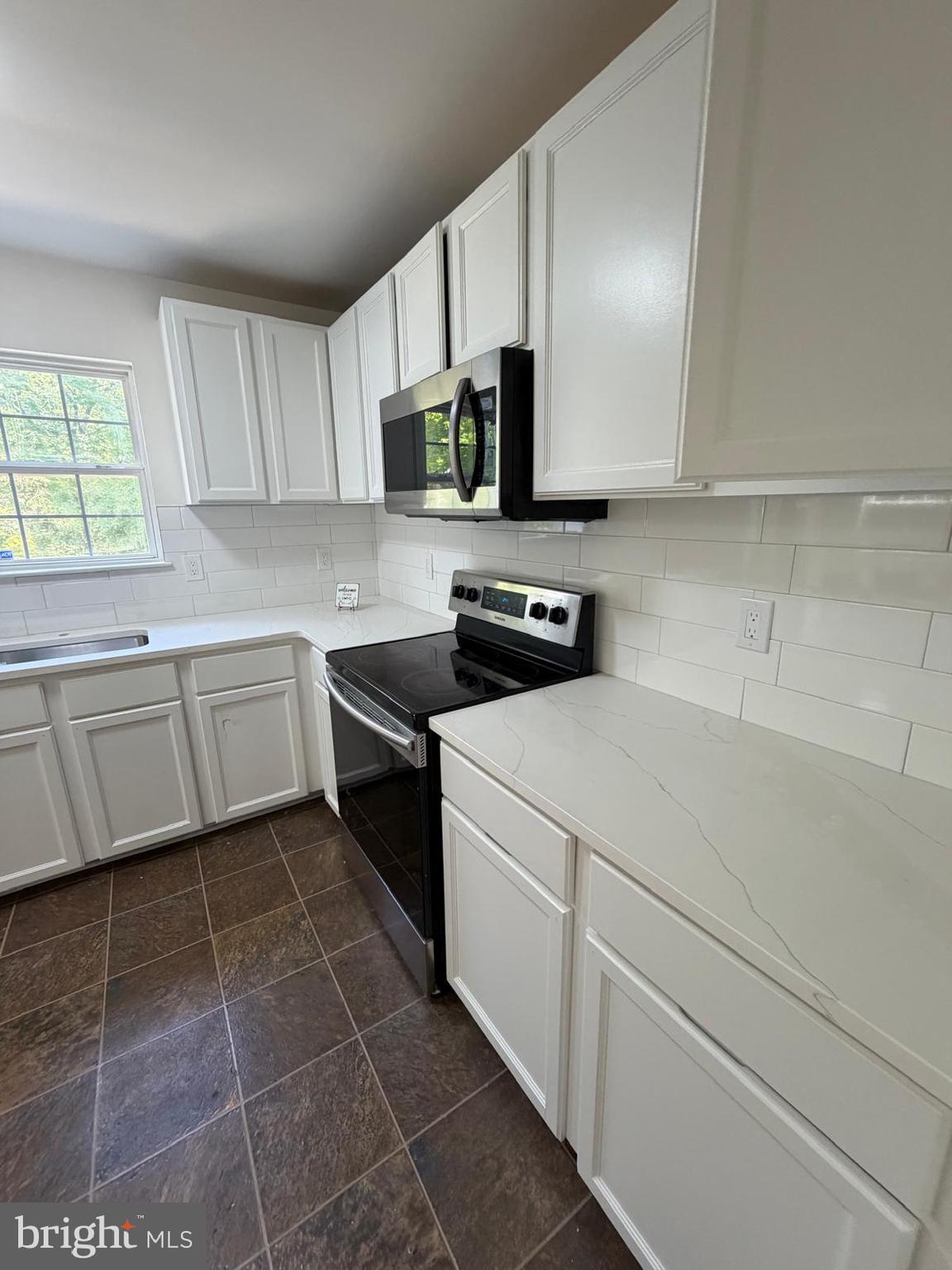 MOSBY RIDGE CONDO - Residential