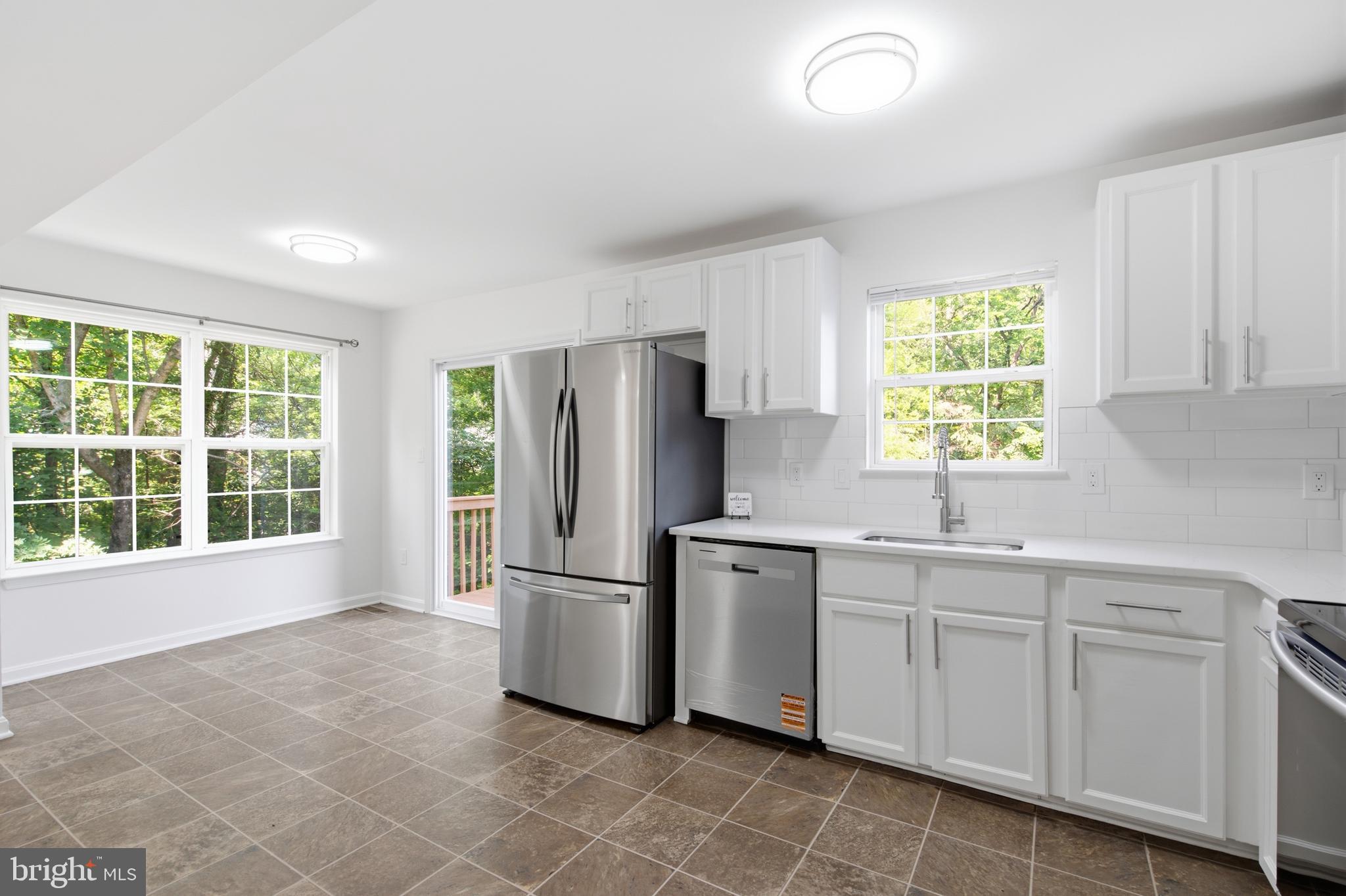 MOSBY RIDGE CONDO - Residential