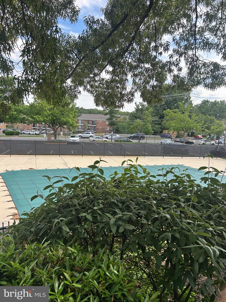 WESTWOOD PARK - Residential