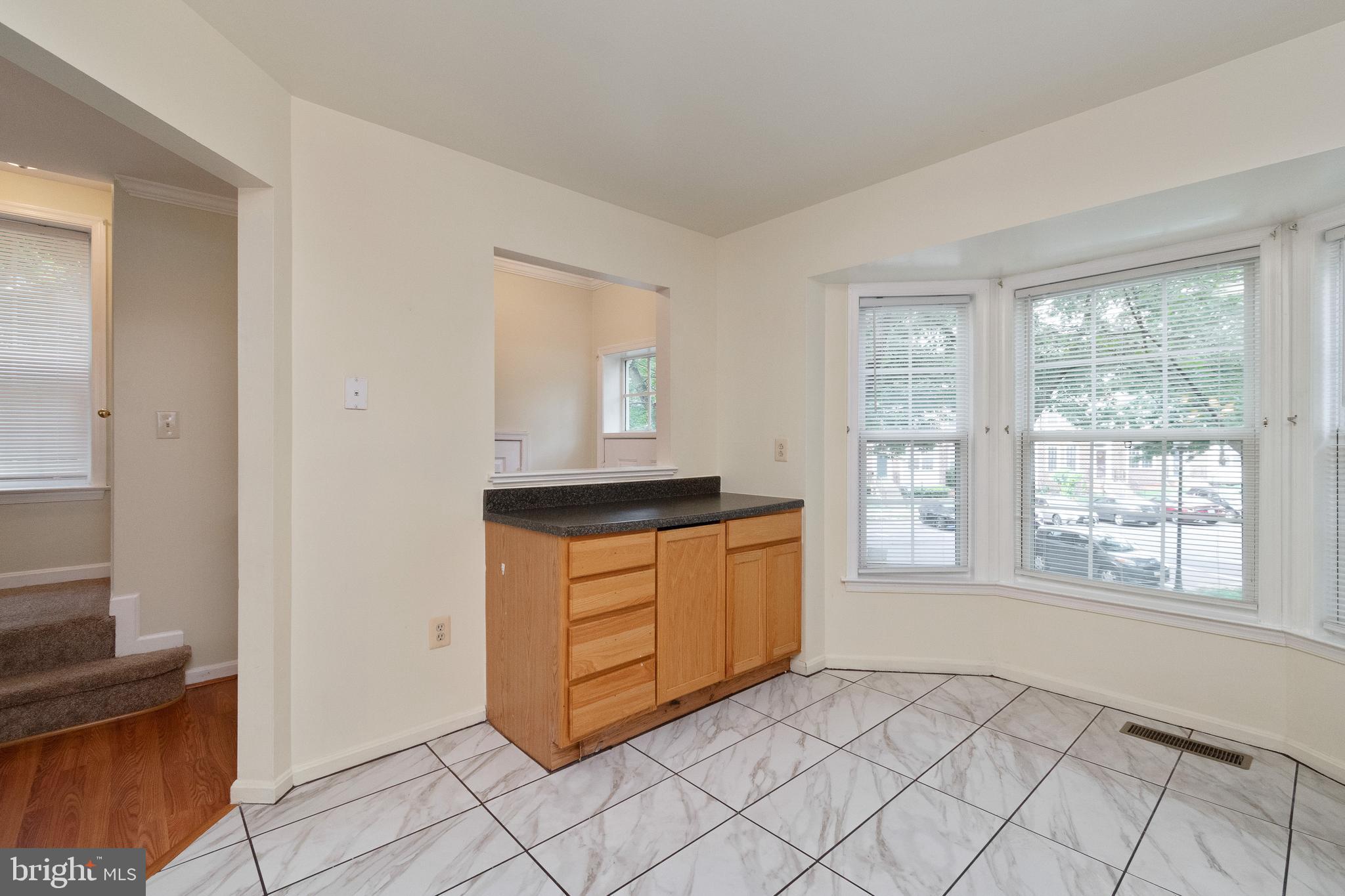 WOODVIEW VILLAGE WEST - Residential Lease