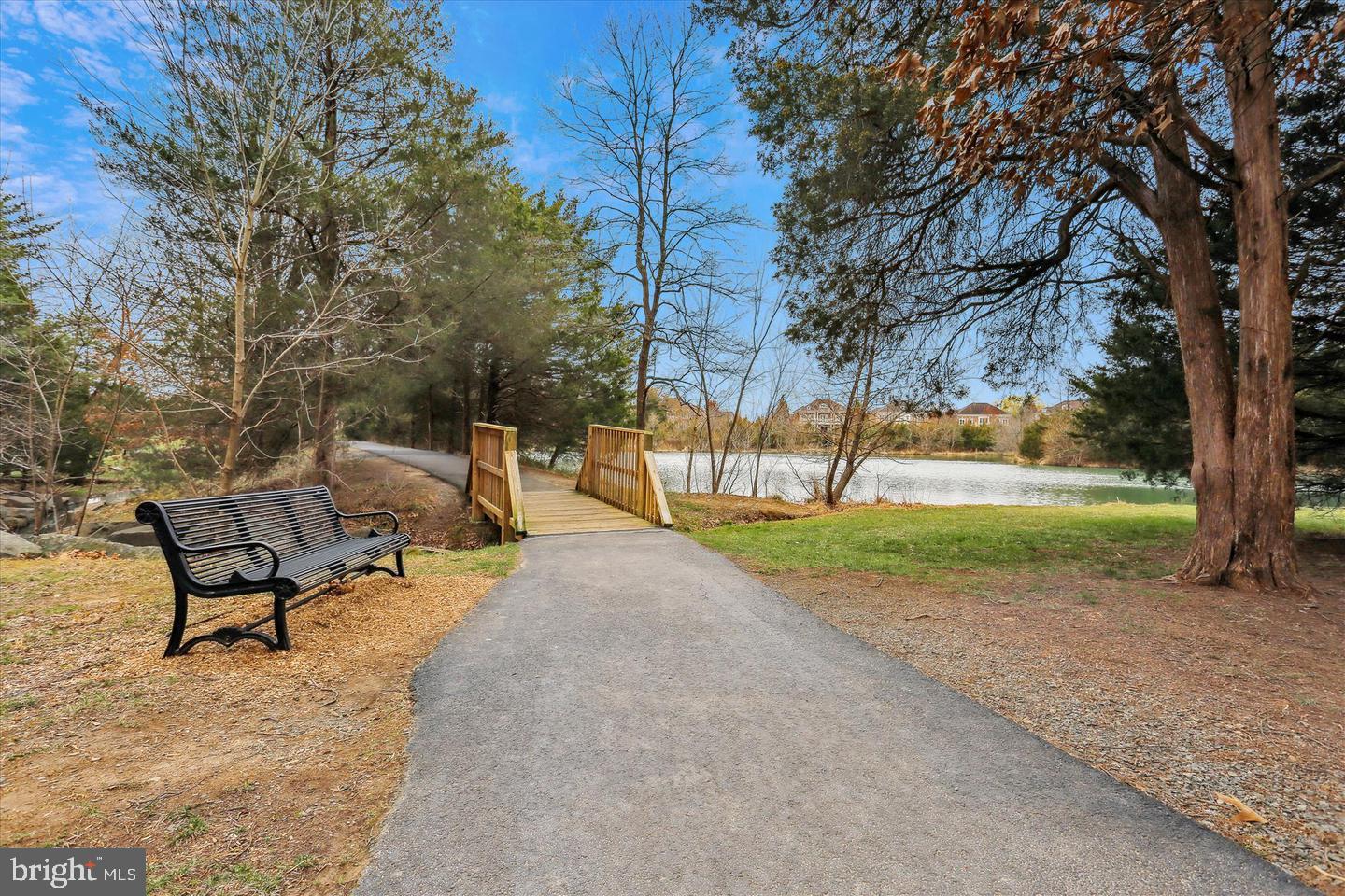 BELMONT TRACE - Residential