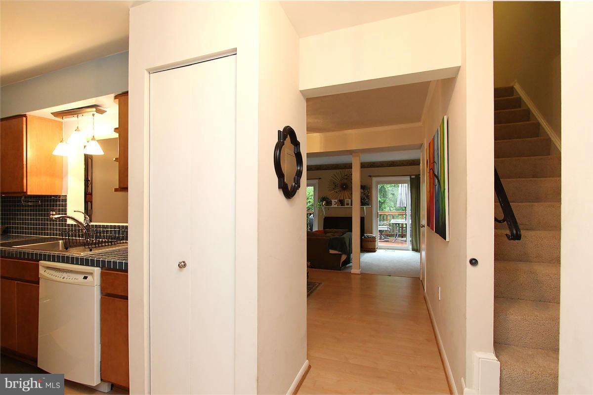 SENECA PARK - Residential