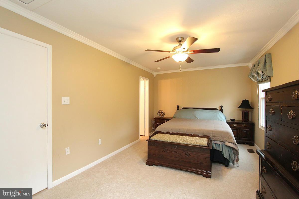 SENECA PARK - Residential