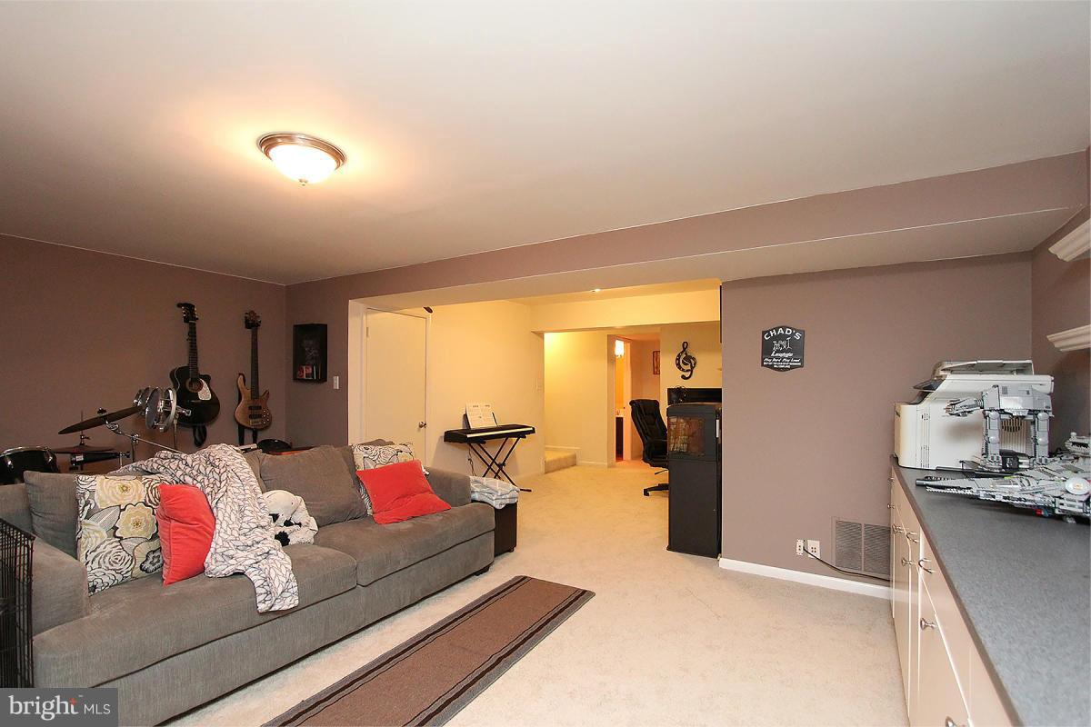 SENECA PARK - Residential